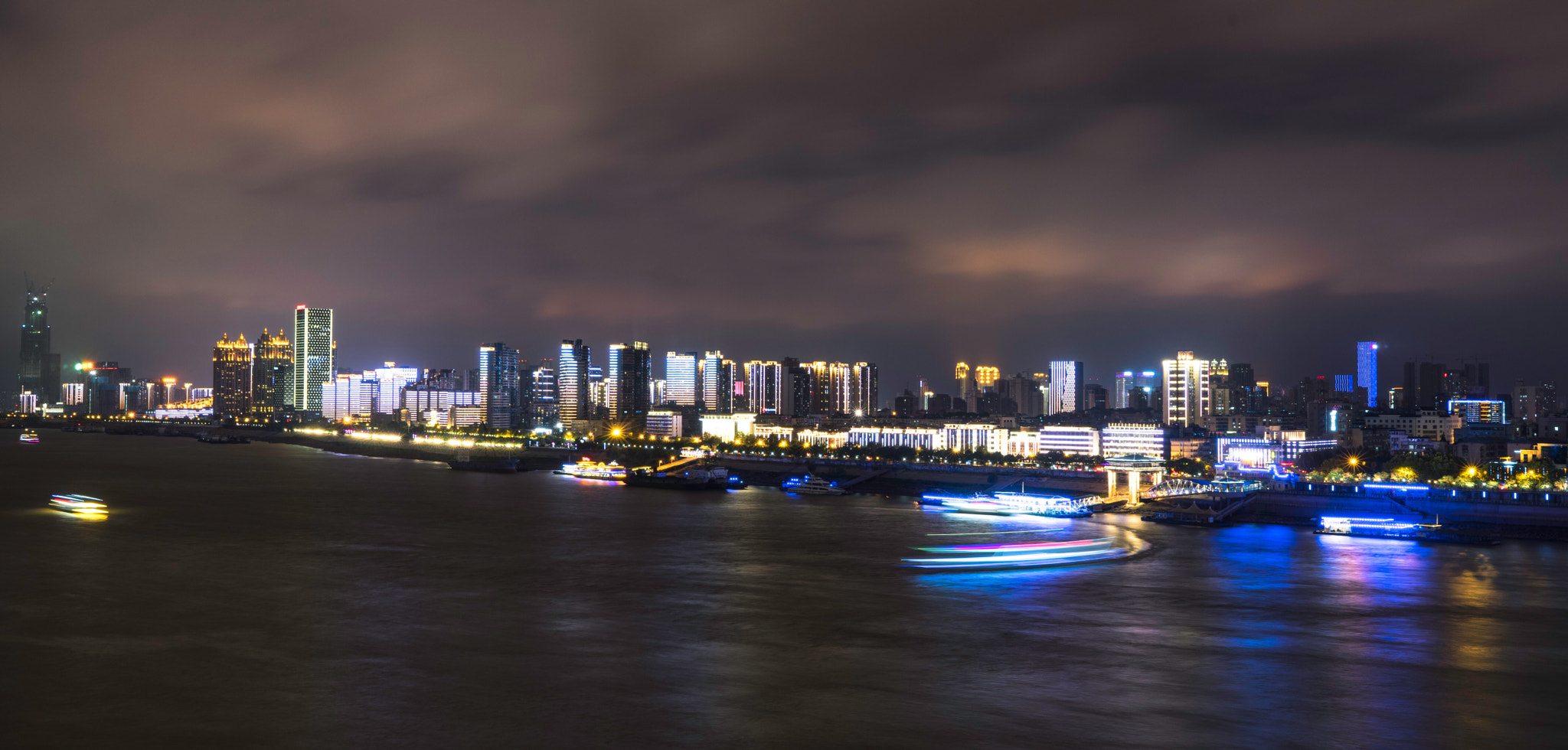 Sony a7 + Sony Distagon T* FE 35mm F1.4 ZA sample photo