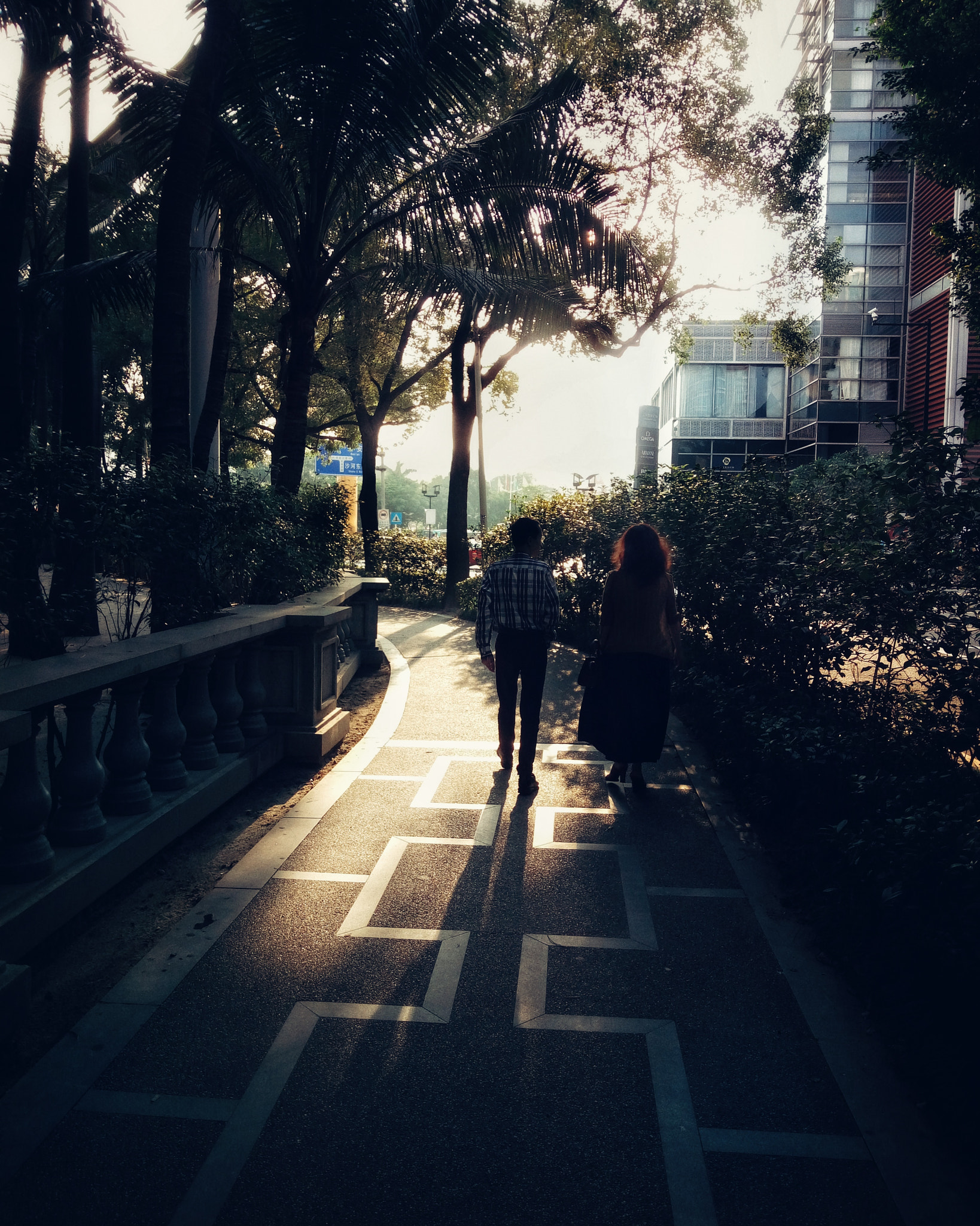 OPPO R7s sample photo. Sunset street photography