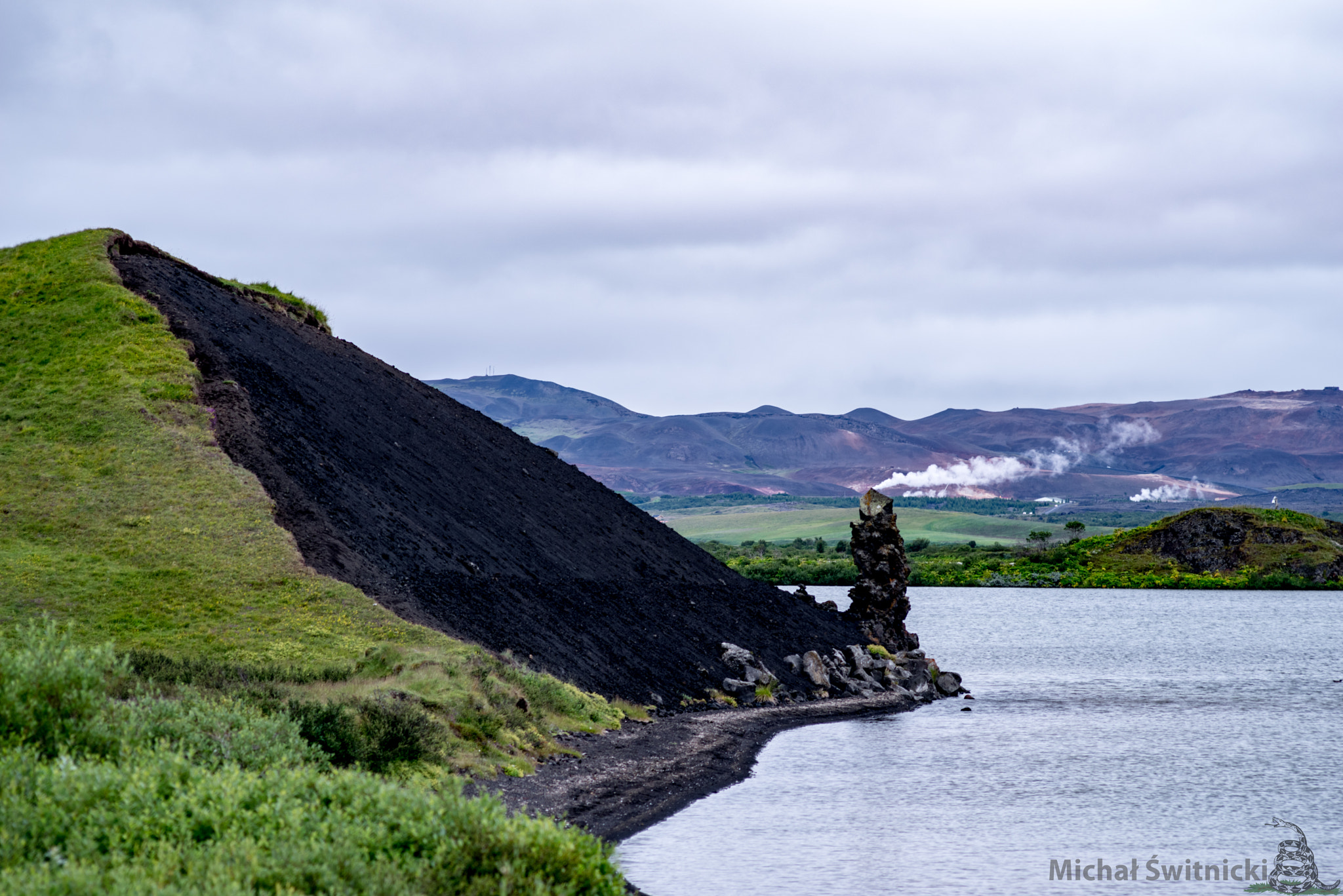 v2?sig=8eb08bd3ee62456de773da8514a1913c63e60c94cc389e847a345089e1d0a570