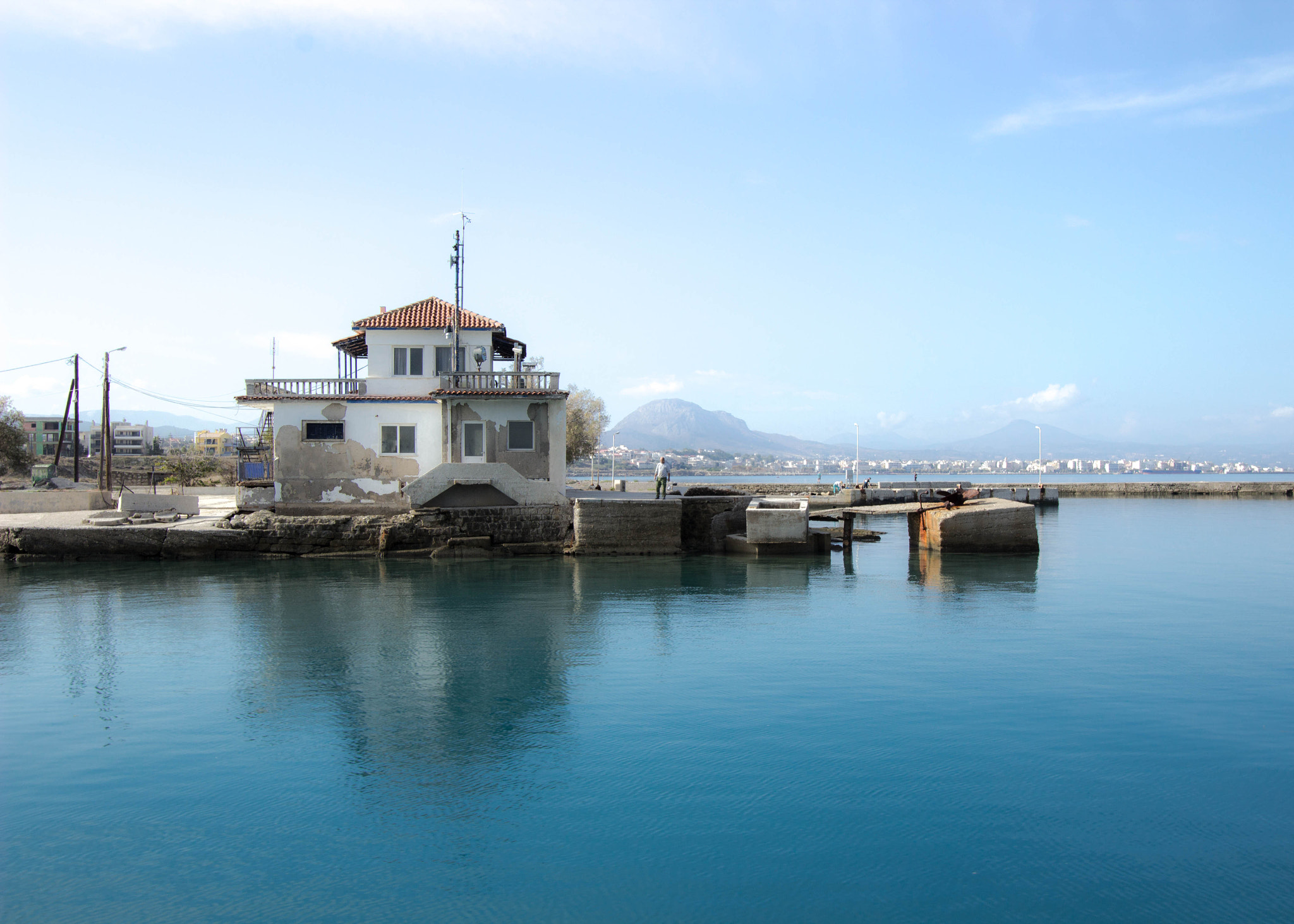 Canon EF-S 10-22mm F3.5-4.5 USM sample photo. A touch of venice at the corinth canal photography