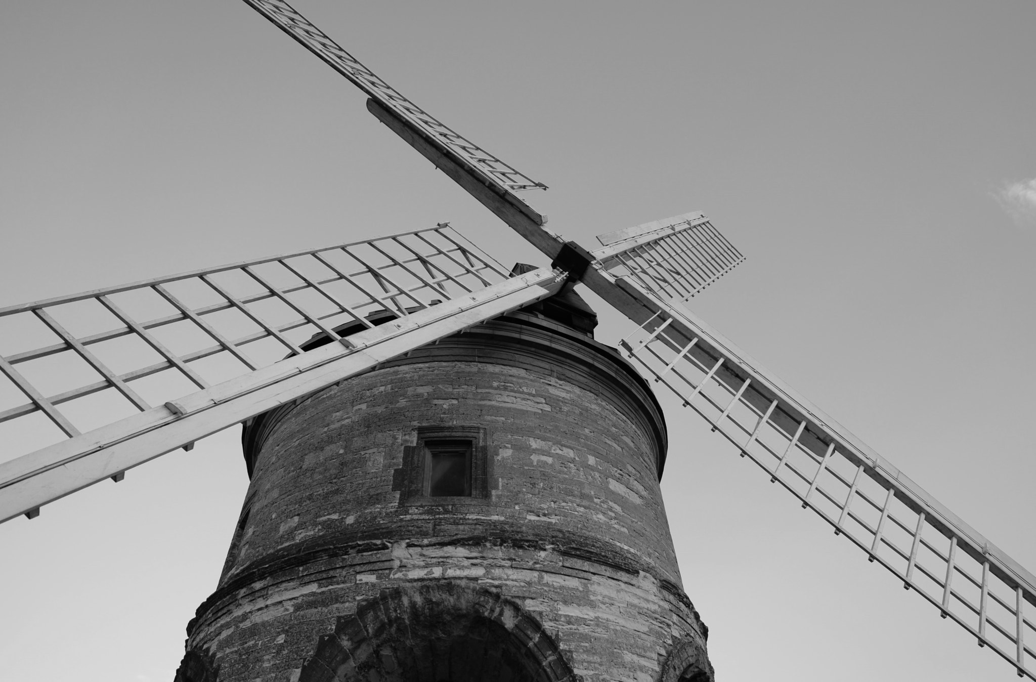 Nikon AF-S Nikkor 14-24mm F2.8G ED sample photo. Chesterton windmill photography