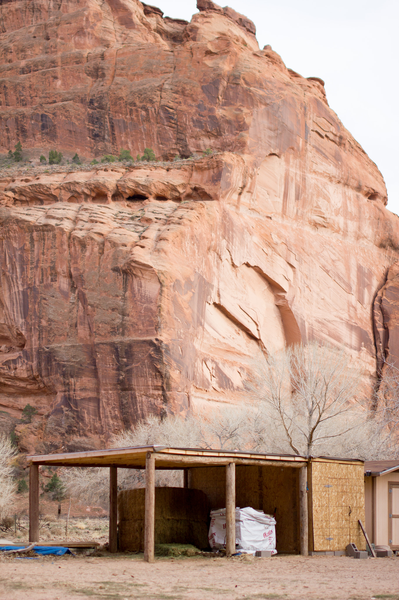 Sigma 50mm F1.4 EX DG HSM sample photo. Stable and canyon wall photography