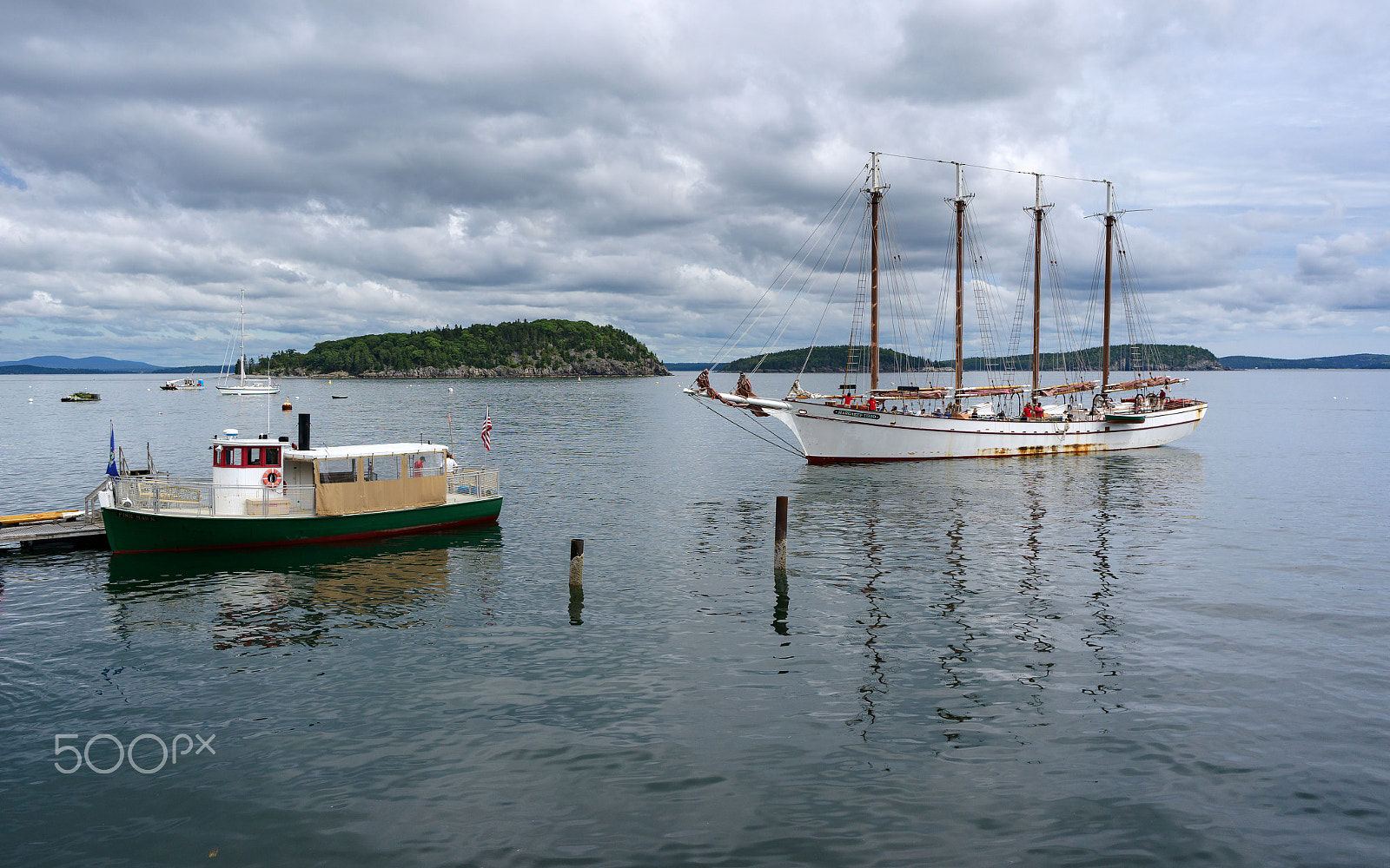 Sony Alpha NEX-6 + Sony E 20mm F2.8 sample photo. In port of the bar harbor photography