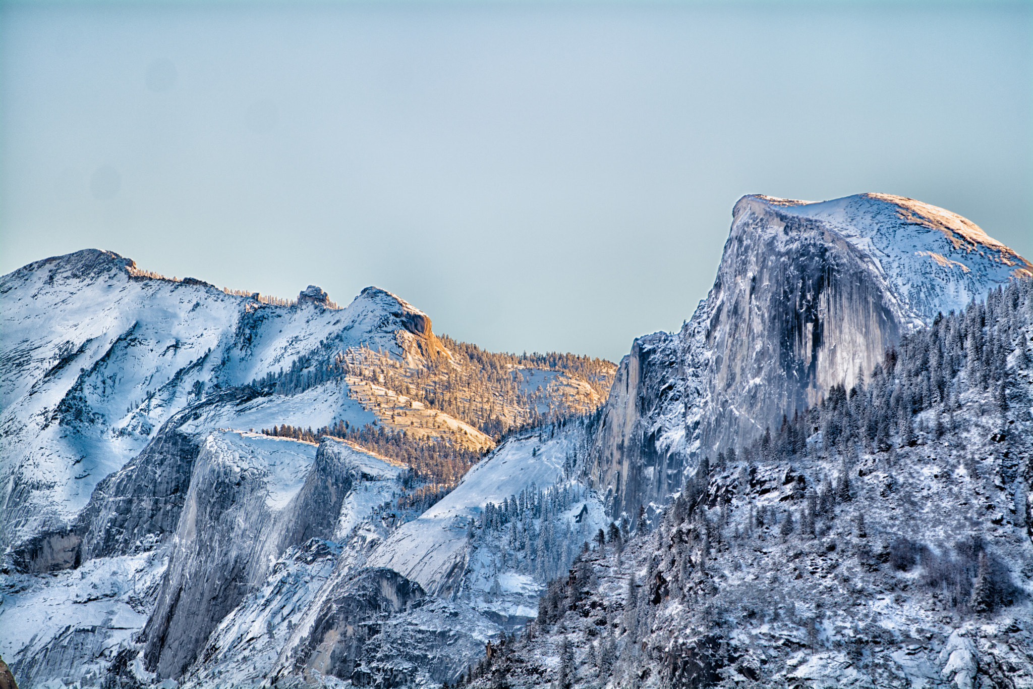 Nikon D7100 + AF-S Zoom-Nikkor 80-200mm f/2.8D IF-ED sample photo. The line from half dome to clouds rest photography