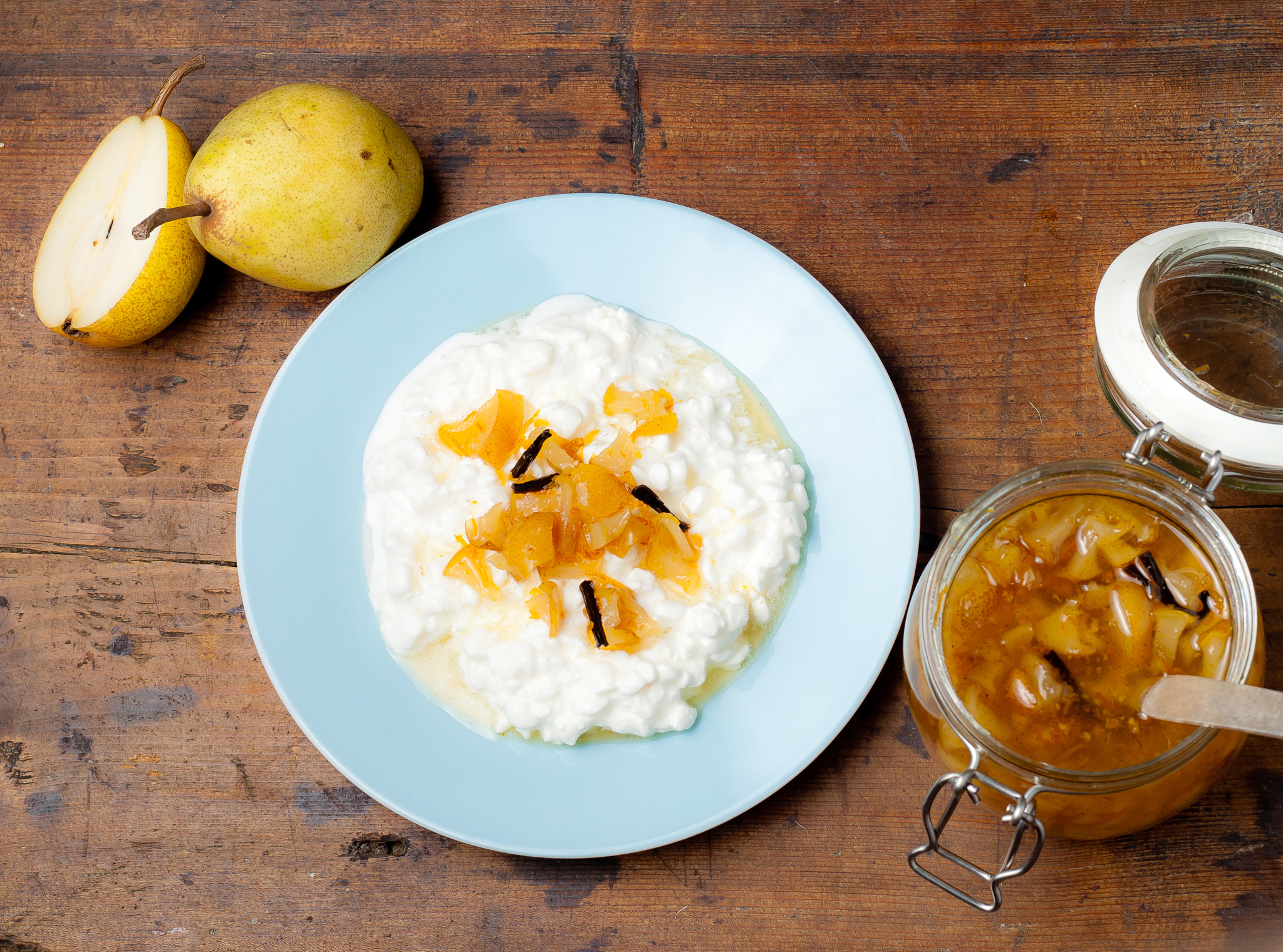 Nikon D200 + Nikon AF Nikkor 50mm F1.4D sample photo. Cottage cheese with pear jam photography