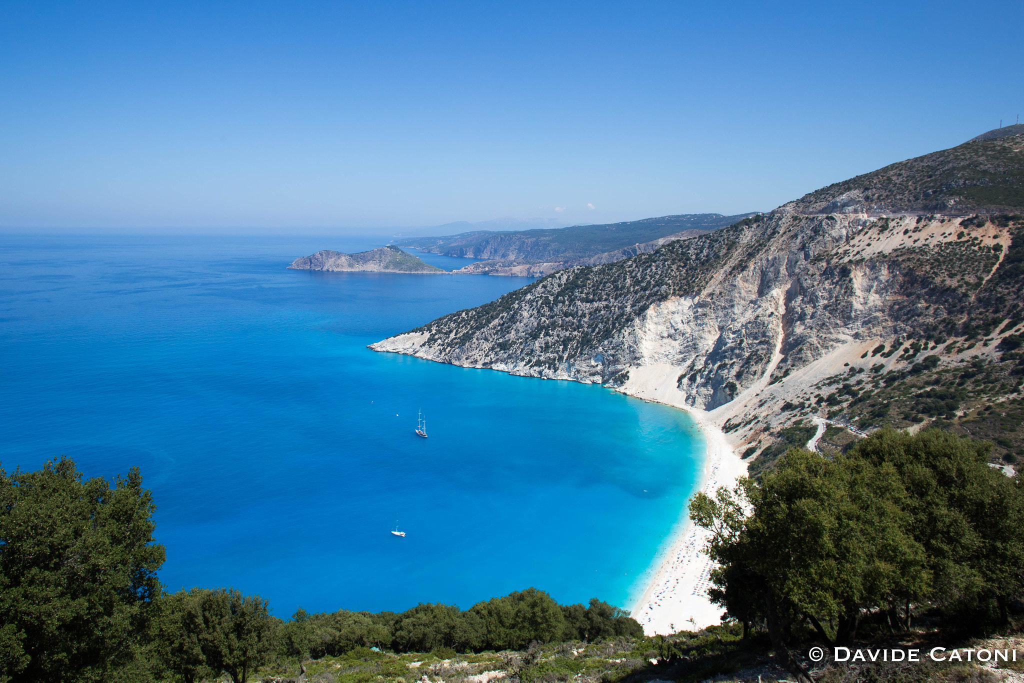 Canon EOS 6D + Canon EF 20mm F2.8 USM sample photo. Myrtos beach photography