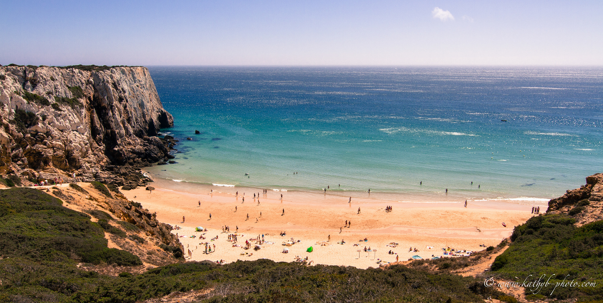 Tokina AT-X Pro 12-24mm F4 (IF) DX sample photo. Beach near sagres, portugal, europe photography