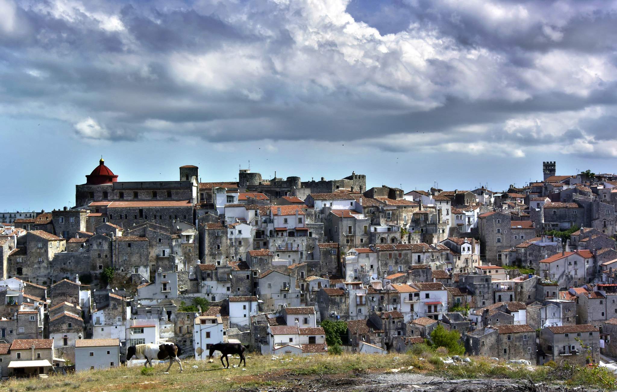 Nikon 1 V3 + 1 NIKKOR VR 10-100mm f/4-5.6 sample photo. Italian soul - vico del gargano photography