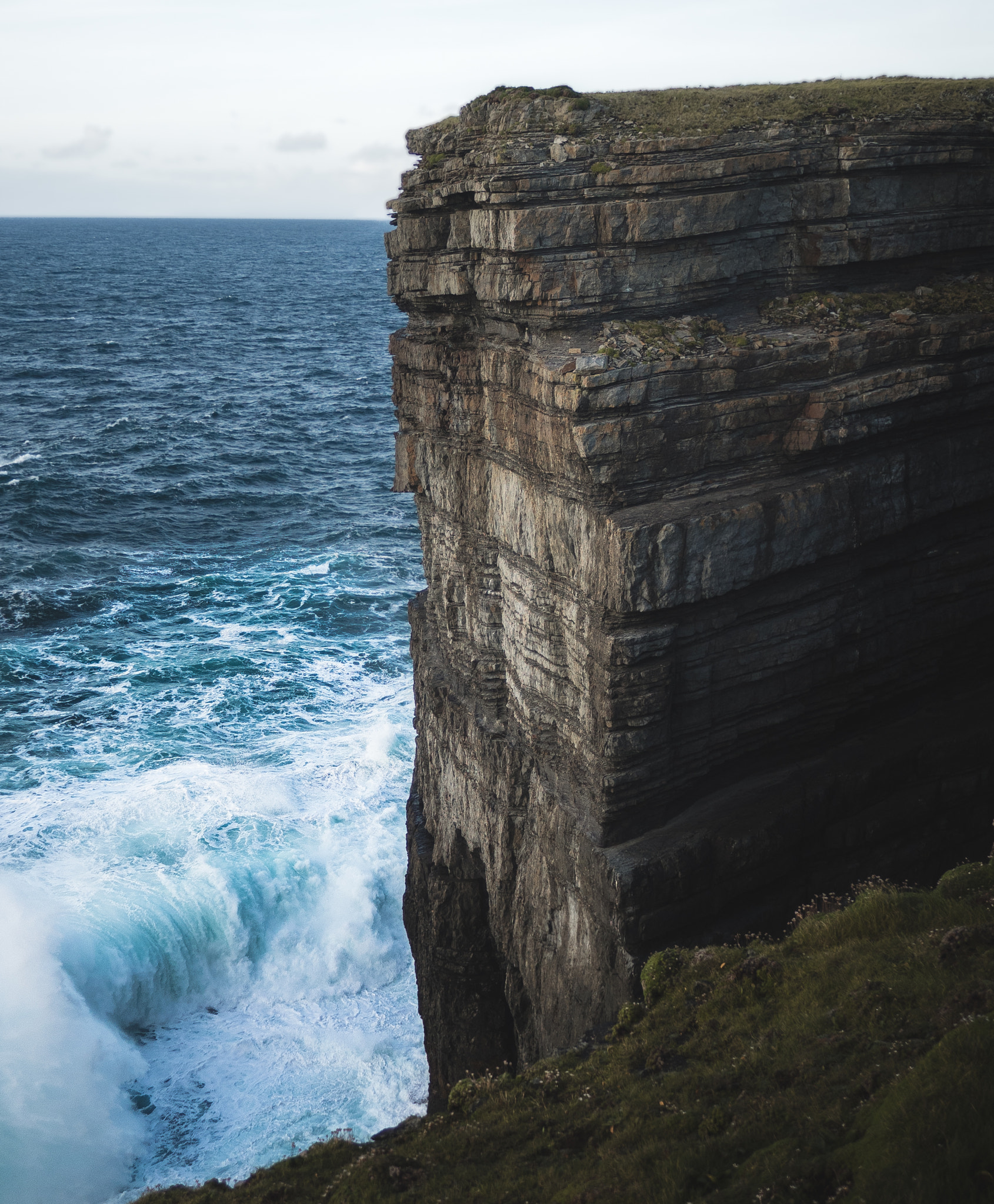 Olympus OM-D E-M5 II + Panasonic Lumix G 14mm F2.5 ASPH sample photo. Loop head, ireland photography