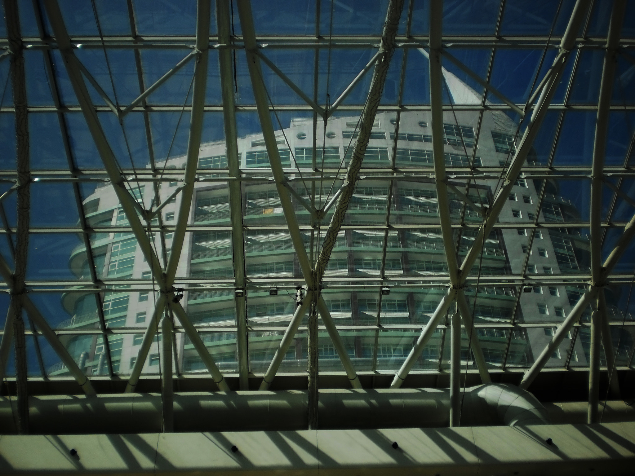 Olympus T105,T100,X36 sample photo. Architecture photography
