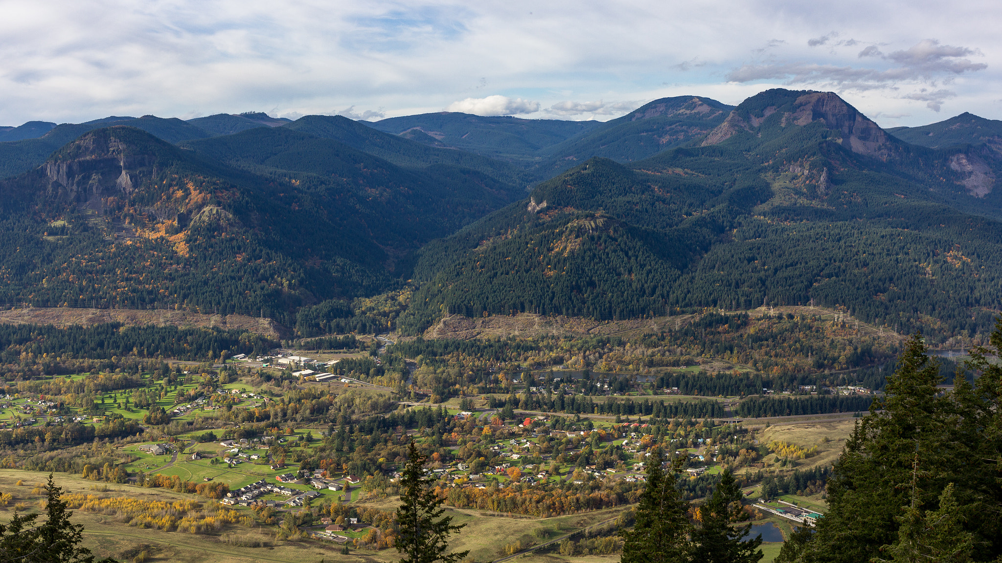 Canon EF-S 24mm F2.8 STM sample photo. Two mountains photography