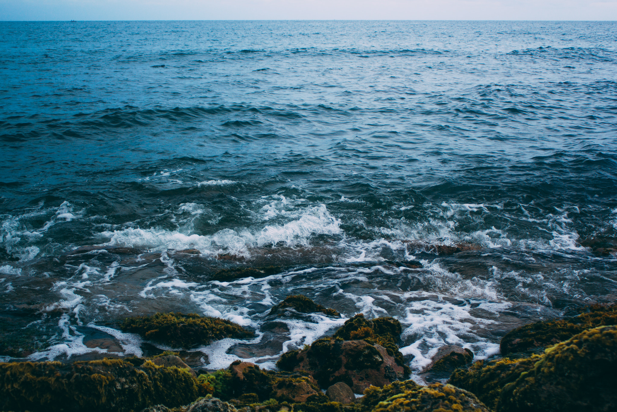 Canon EF 28-80mm f/3.5-5.6 USM IV sample photo. Seascape photography