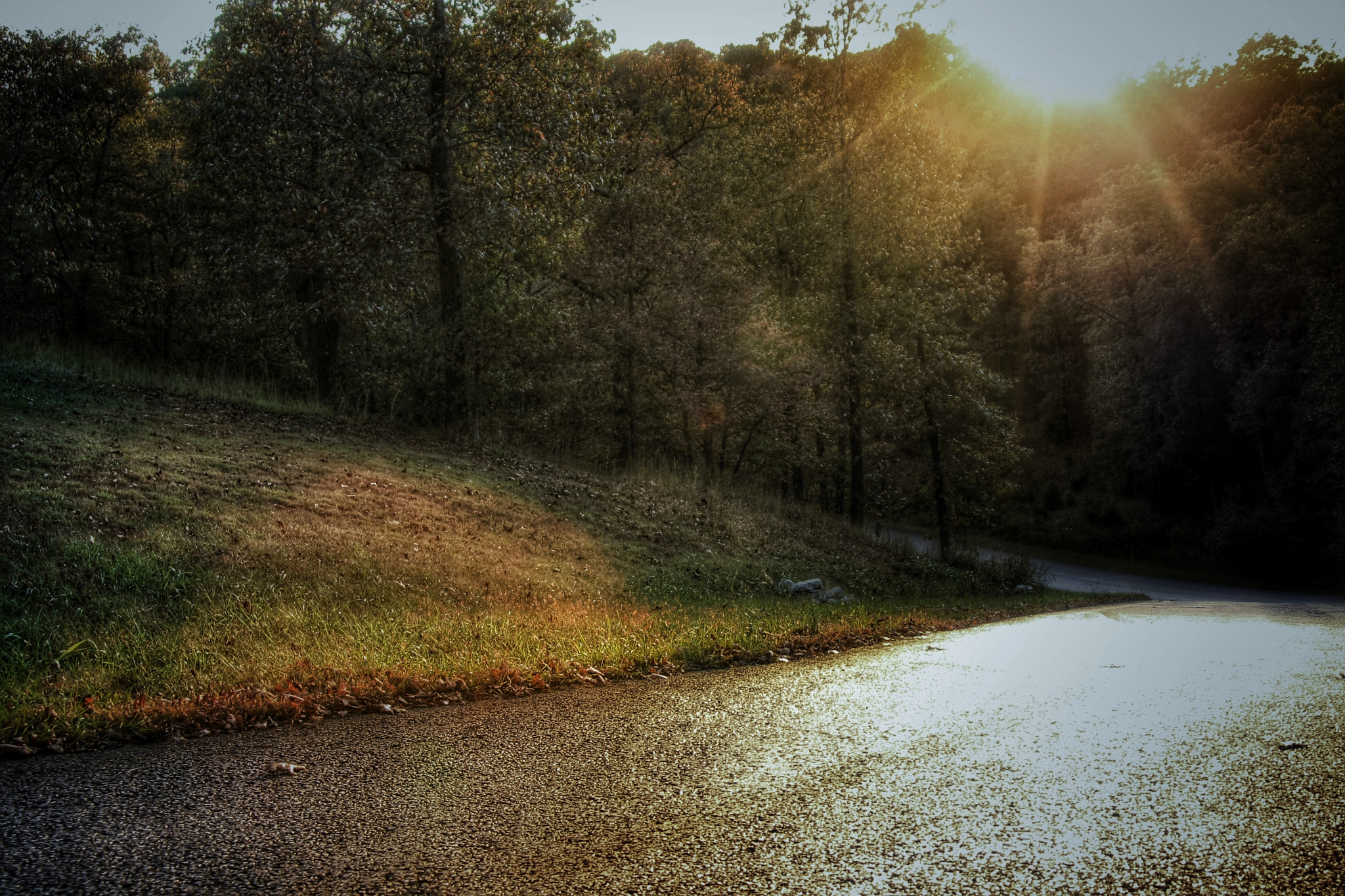 Tamron AF 28-200mm F3.8-5.6 XR Di Aspherical (IF) Macro sample photo. Saddlebrook at sunset photography