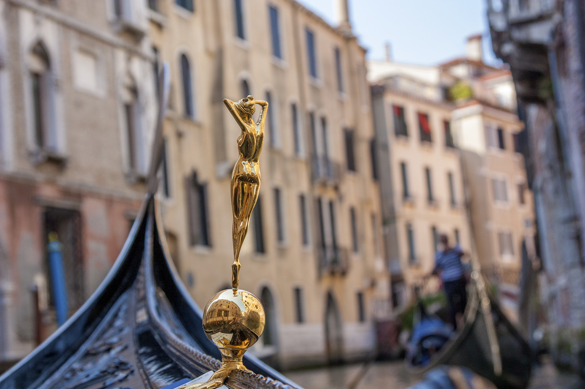 Tamron SP AF 17-50mm F2.8 XR Di II LD Aspherical (IF) sample photo. The lady of venice photography