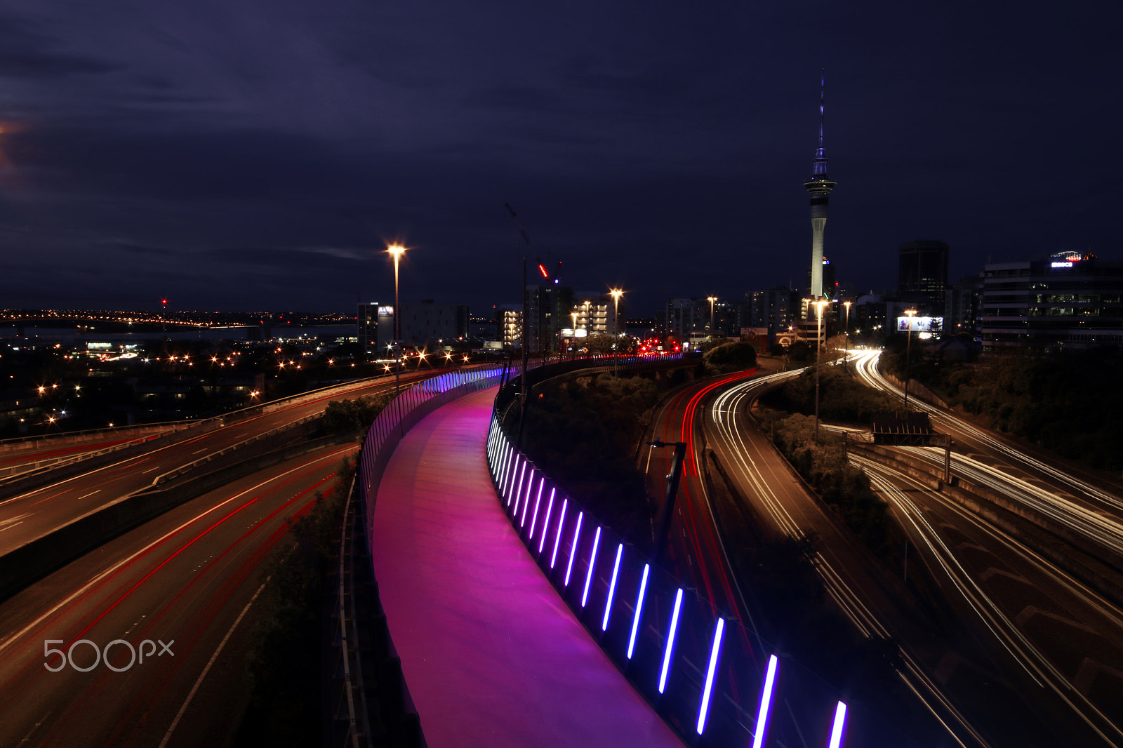 Canon EOS 80D + Sigma 10-20mm F4-5.6 EX DC HSM sample photo. Cycle your way to town photography