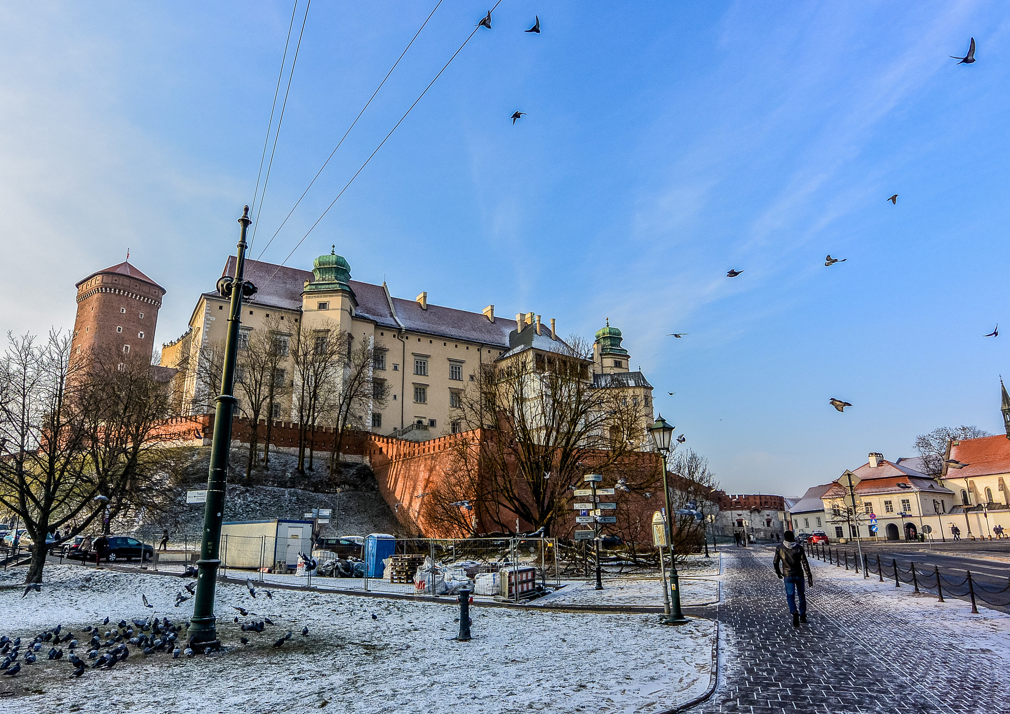 Nikon 1 J3 + Nikon 1 Nikkor VR 6.7-13mm F3.5-5.6 sample photo. Wawel castle, krakow photography