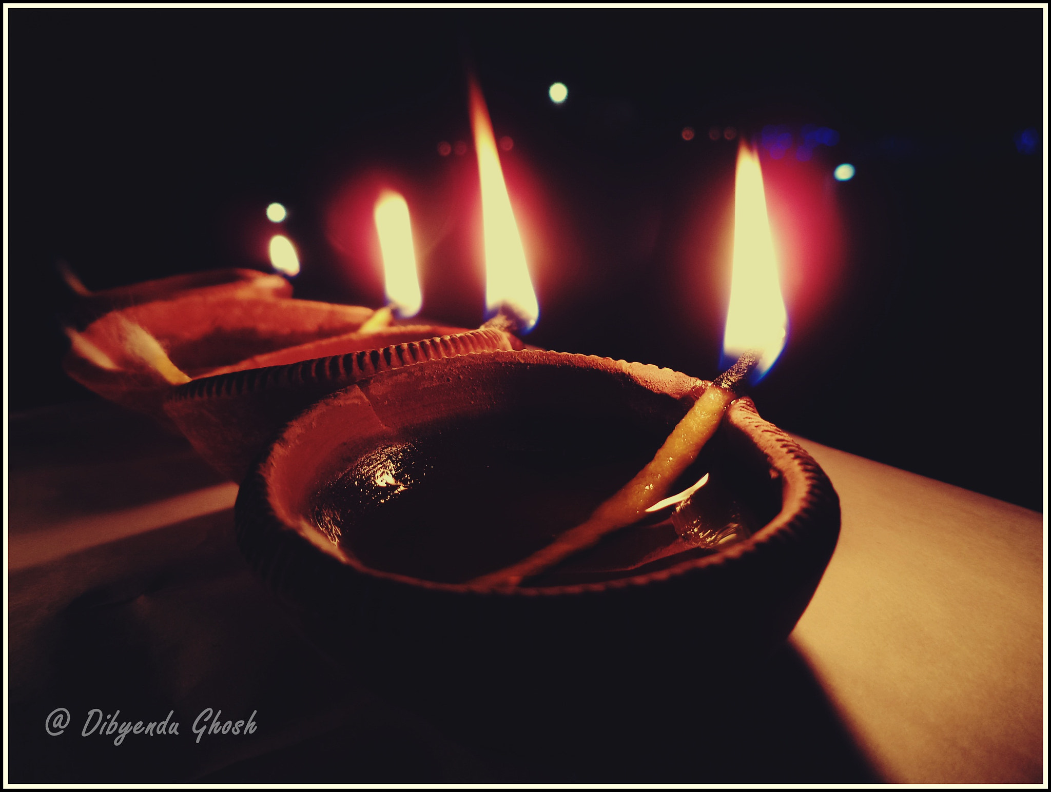 Sony Cyber-shot DSC-W710 sample photo. || oil lamp || photography