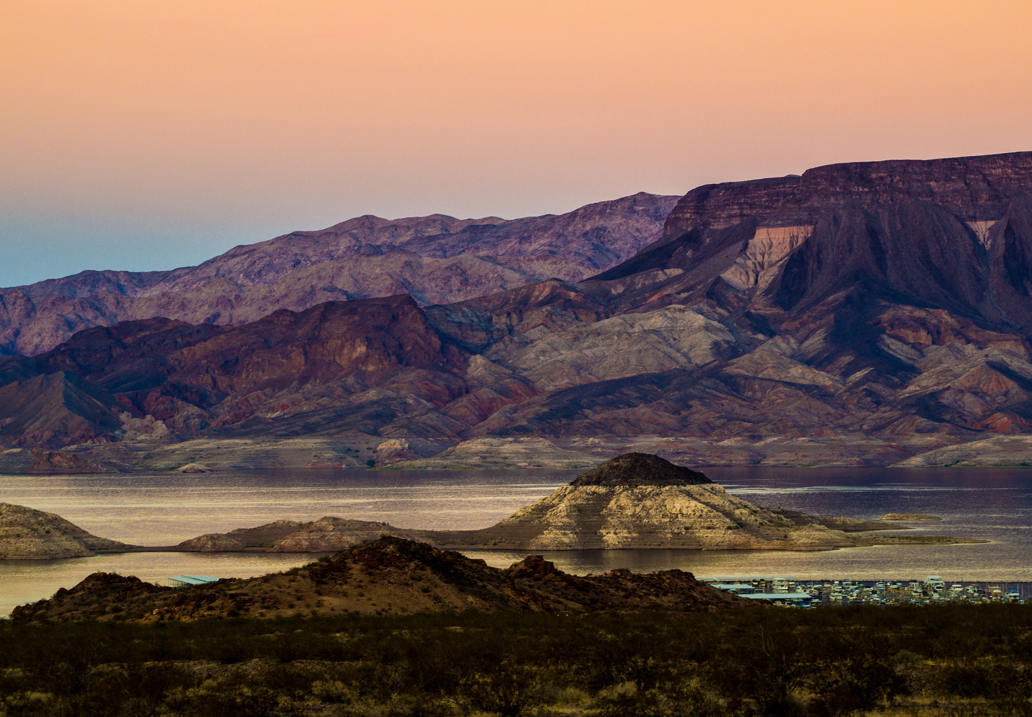 Olympus OM-D E-M10 II sample photo. Sunset at lake mead  photography