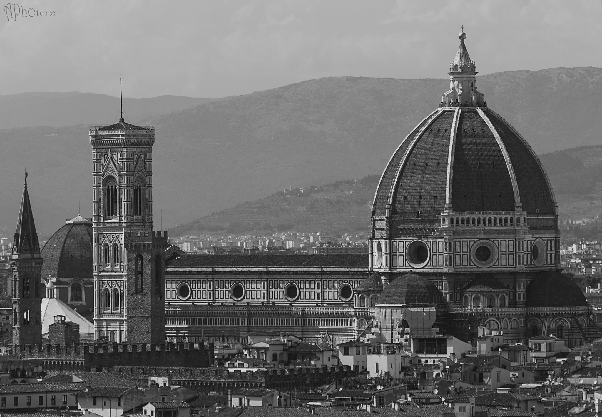 Canon EF 70-300mm F4-5.6 IS USM sample photo. Florence cathedral photography