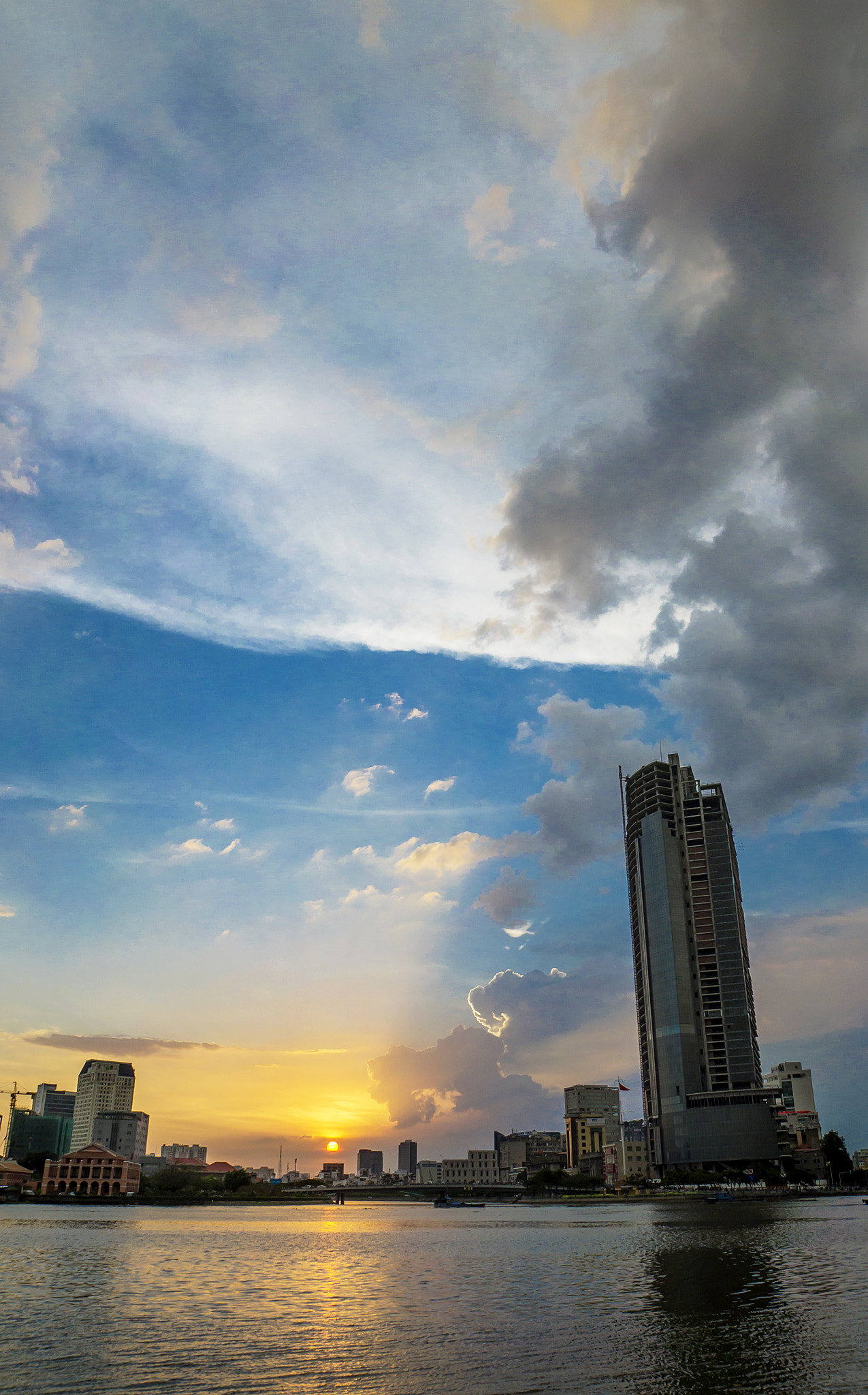 Sony SLT-A57 + Sony DT 16-50mm F2.8 SSM sample photo. Saigon ngan () photography