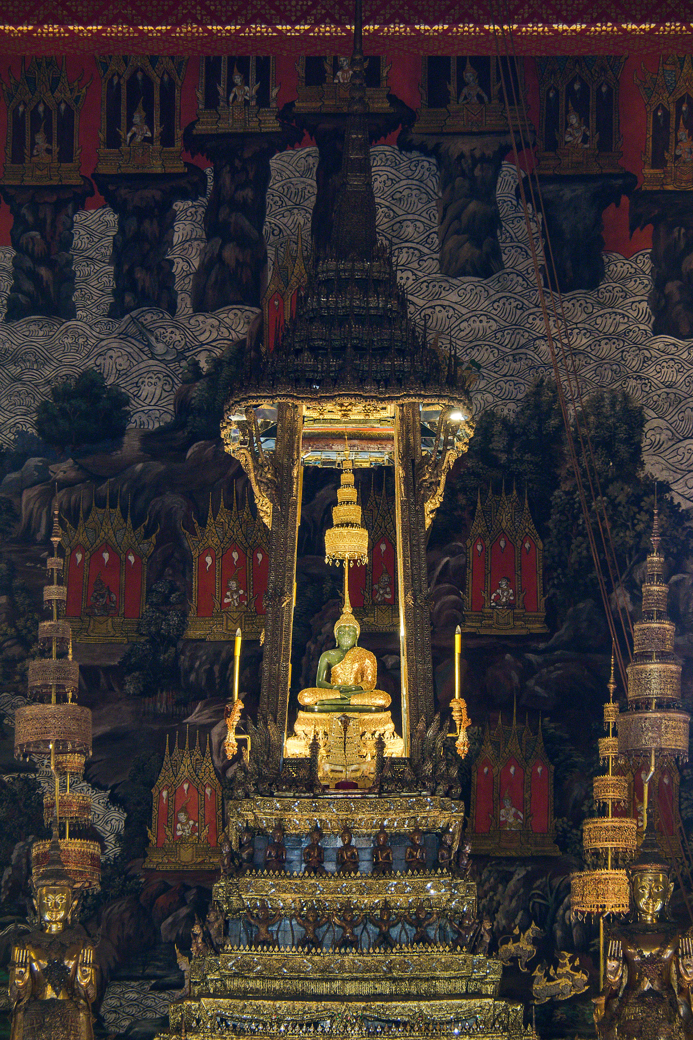 OLYMPUS M.14-150mm F4.0-5.6 II sample photo. Emerald buddha (wat phra kaew - bangkok, thailand) photography