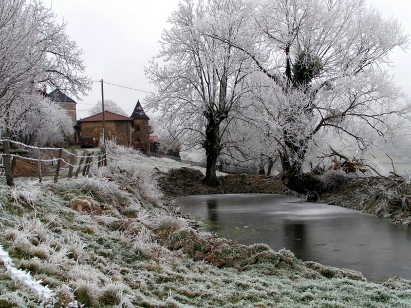 KONICA MINOLTA DiMAGE Z1 sample photo. France - paysage féerique un jour d'hiver photography