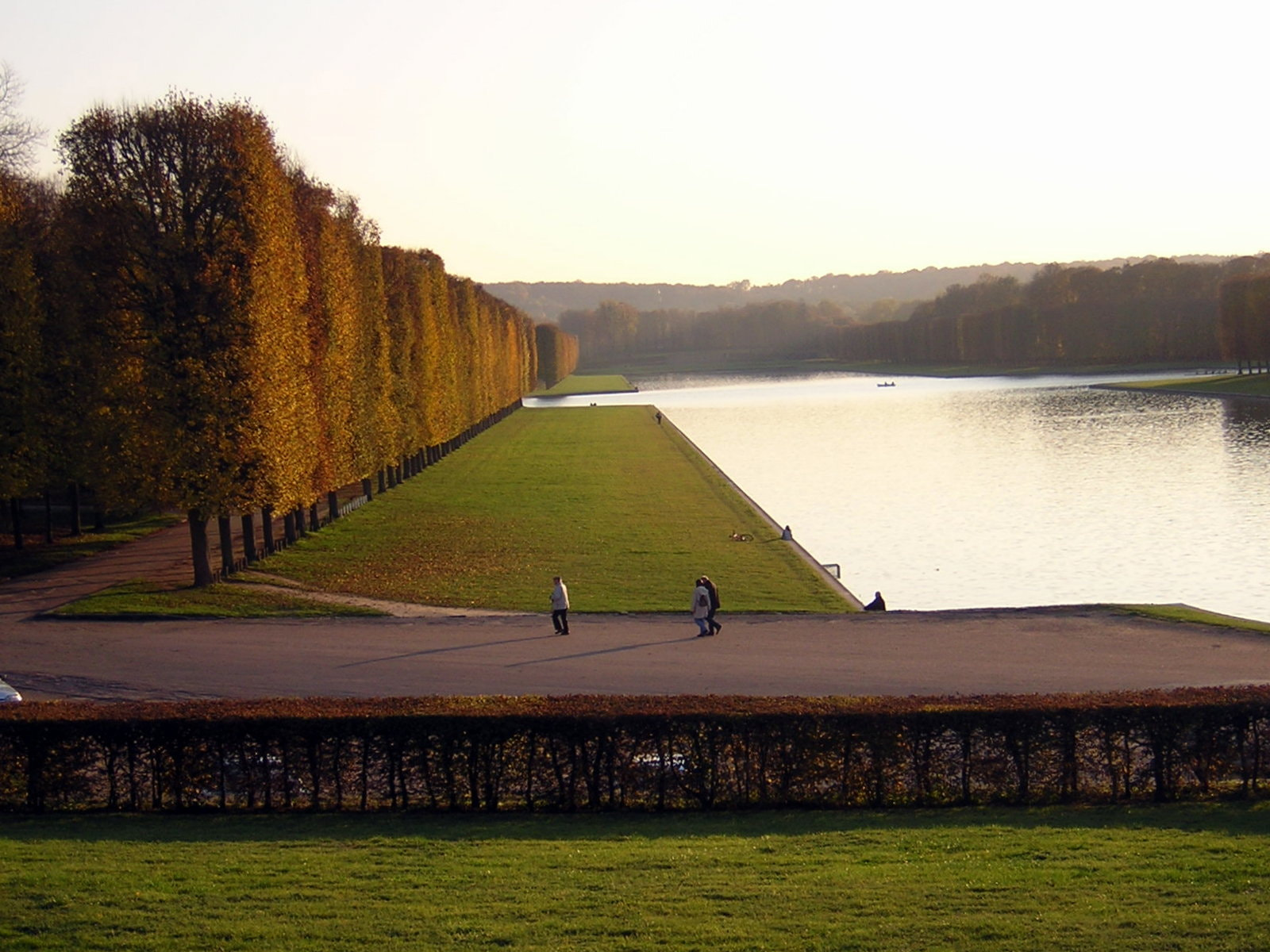 Nikon E2100 sample photo. Versailles, grand canal photography