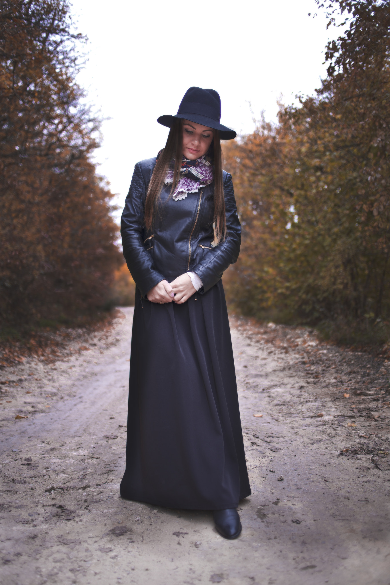 Canon EOS 5D Mark II + Canon EF 35mm F2 sample photo. Фото в лесу Краснодарский край рос.Школьный Крымского района "немецкая дорога" photography