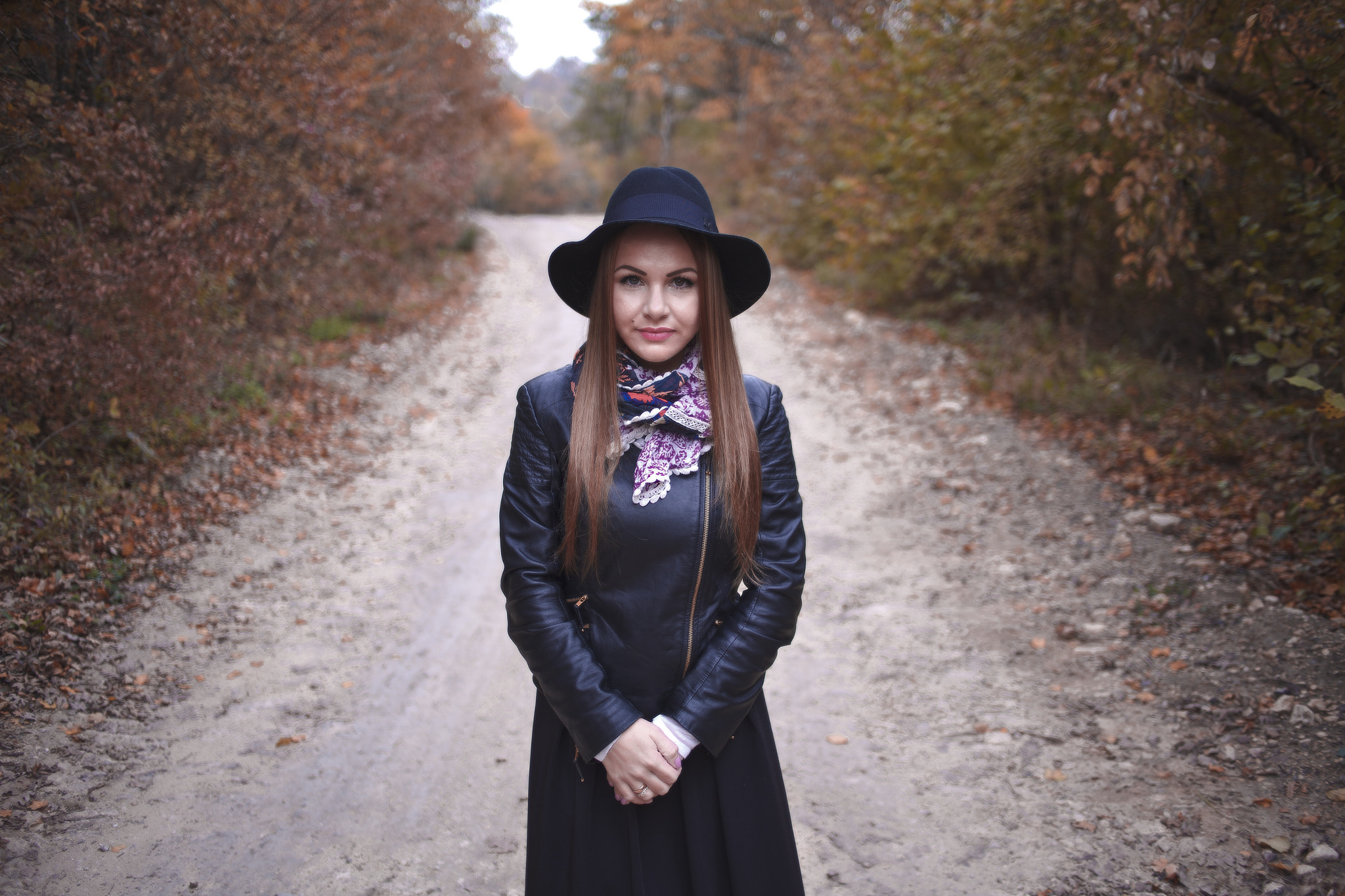 Canon EOS 5D Mark II + Canon EF 35mm F2 sample photo. Фото в лесу Краснодарский край рос.Школьный Крымского района "немецкая дорога" photography