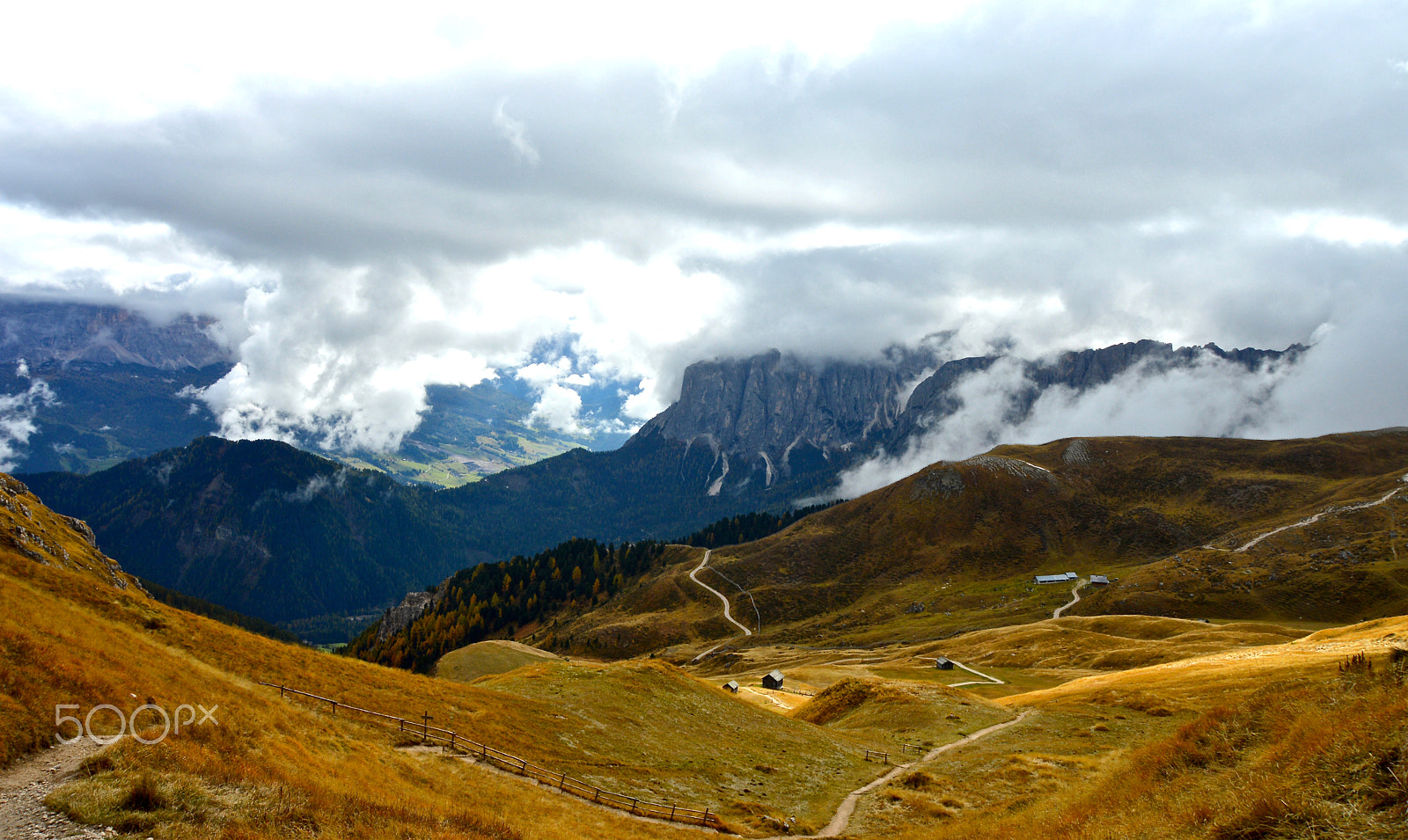 Sigma 18-200mm F3.5-6.3 II DC OS HSM sample photo. Dolomiten-peitlerkofel 01 photography