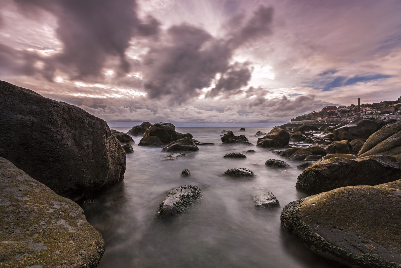 Sigma 12-24mm F4.5-5.6 II DG HSM sample photo. Follow the sea photography