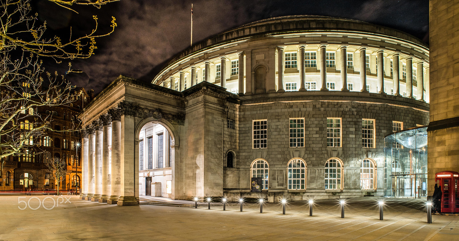 Nikon D750 + Nikon AF Nikkor 20mm F2.8D sample photo. Manchester central library photography