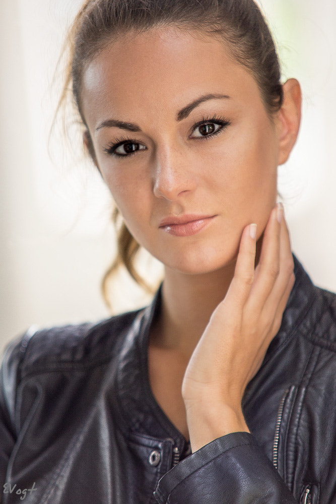 Sigma 70-200mm F2.8 EX DG OS HSM sample photo. Bianca photography