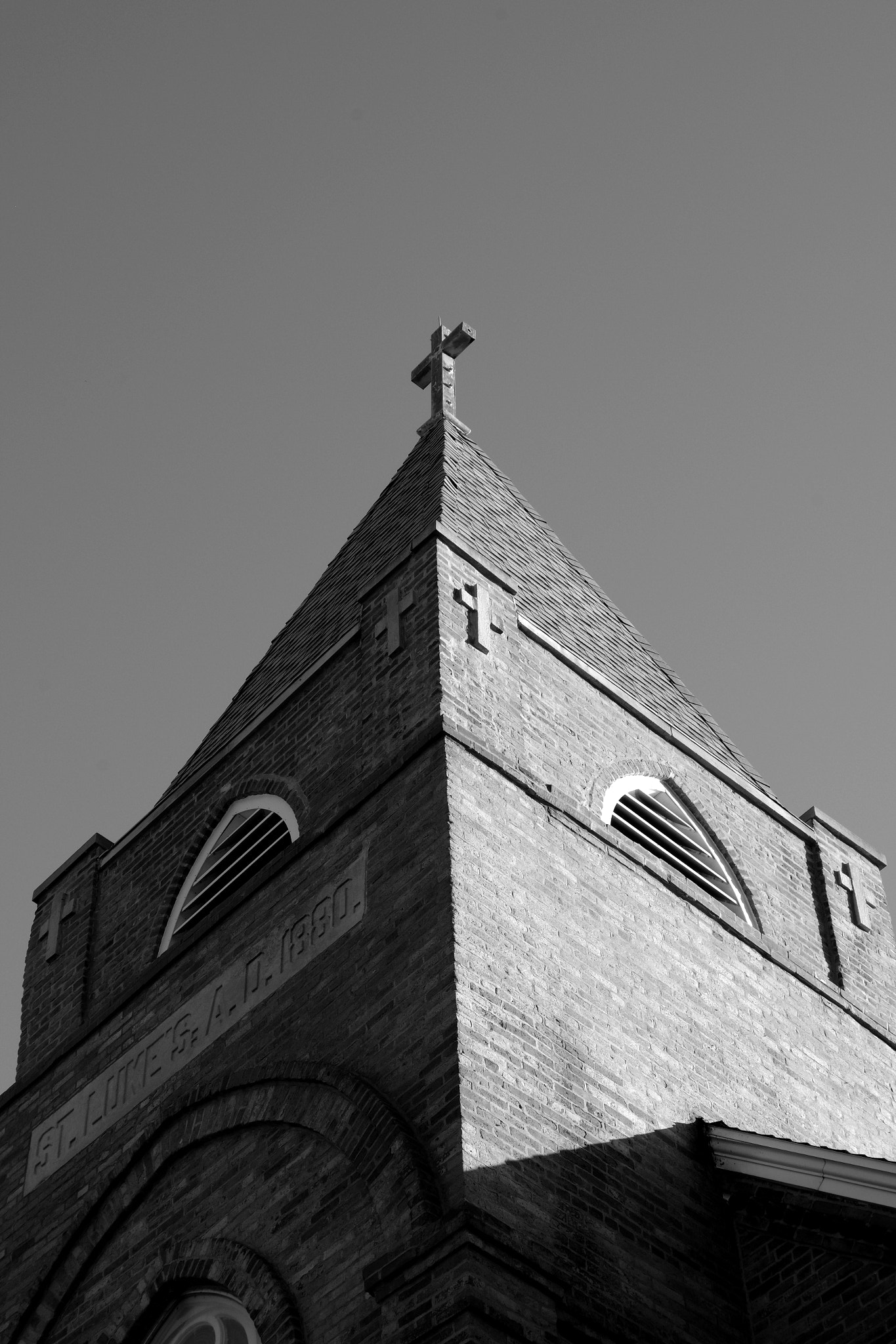 Pentax K-S2 + Sigma 18-50mm F3.5-5.6 DC sample photo. Church steeple photography
