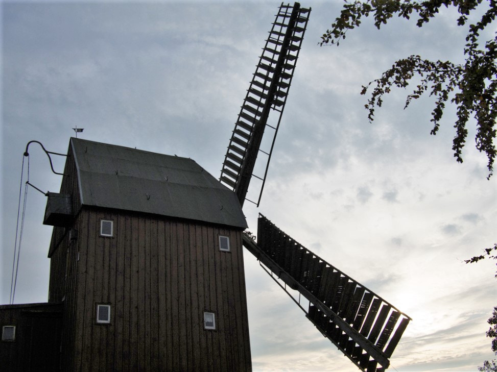 Olympus OM-D E-M5 + Panasonic Lumix G 20mm F1.7 ASPH sample photo. Bockwindmühle in abbenrode, gemeinde cremlingen photography