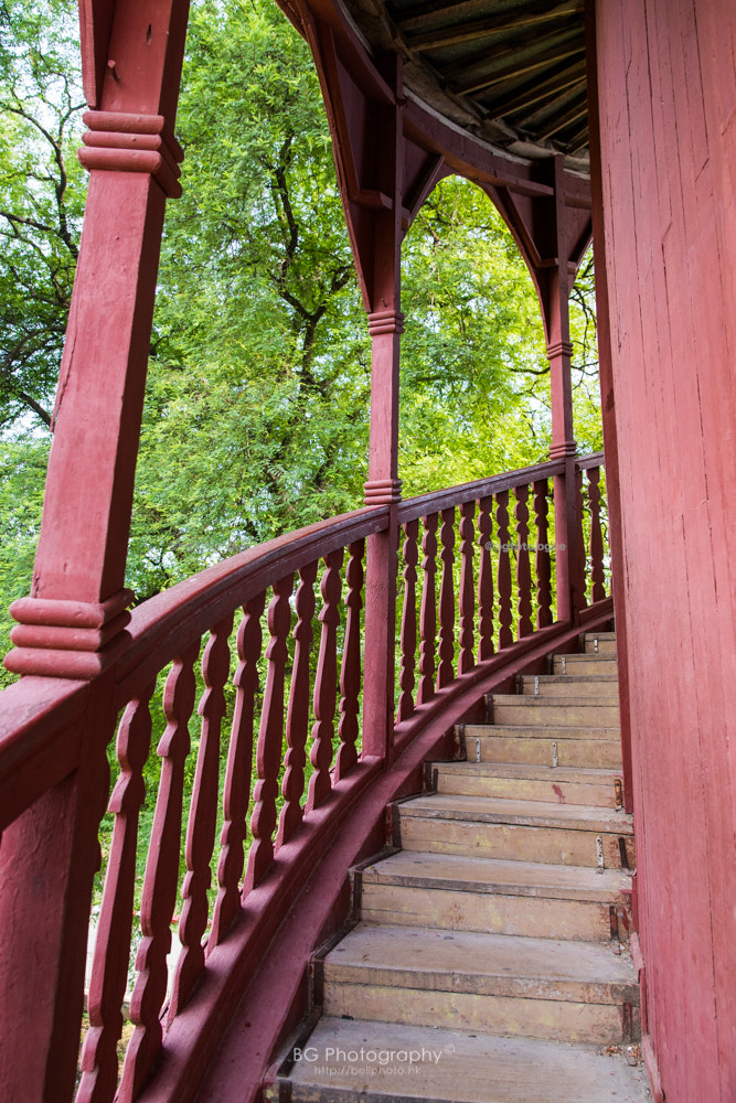 Canon EF 85mm F1.2L II USM sample photo. Mandalay palace. photography