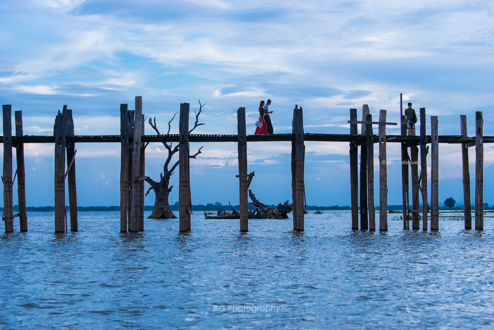 Sony a7 II + Canon EF 70-200mm F4L IS USM sample photo. Blue ubein bridge. photography