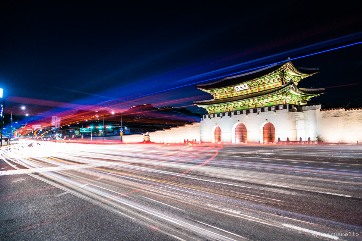 Sony a7R II + Canon EF 24-105mm F4L IS USM sample photo. Gwanghwamun gate at night photography