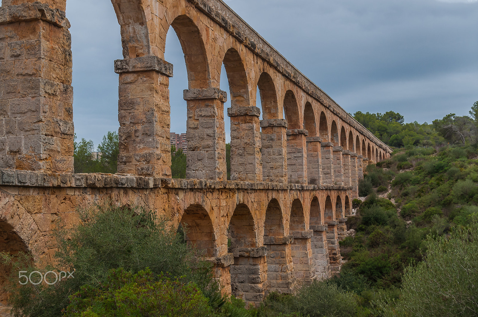 Nikon D5000 sample photo. Aqueduct photography