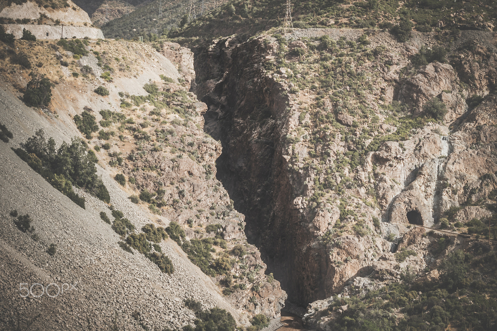 Canon EF-S 55-250mm F4-5.6 IS sample photo. Los andes photography