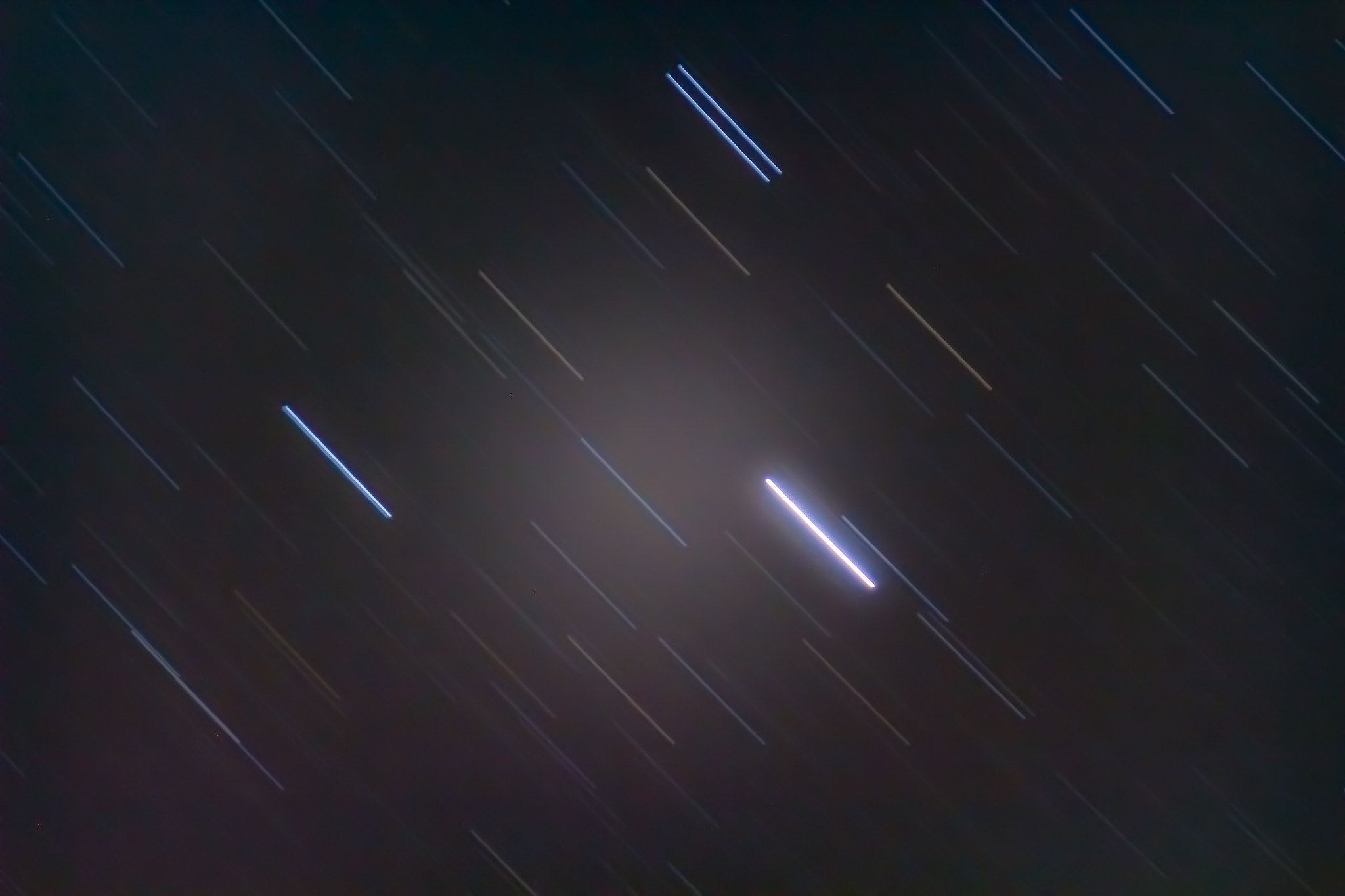 Canon EF-S 55-250mm F4-5.6 IS sample photo. Stellar sweep photography