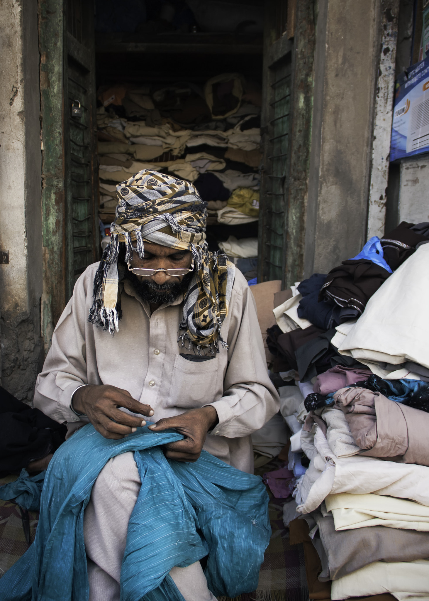 Canon EOS 40D sample photo. Darning stitch photography