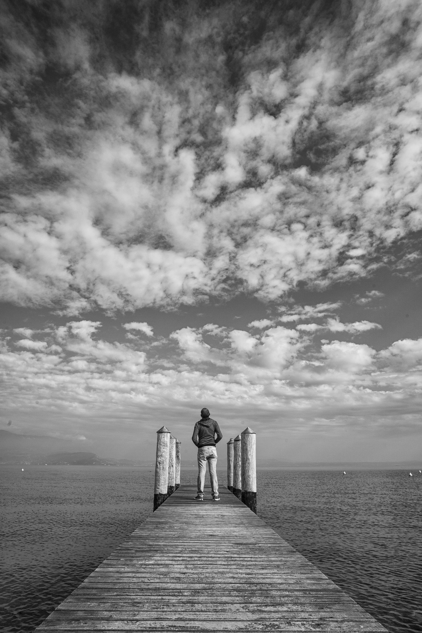 Canon EF 20mm F2.8 USM sample photo. Garda lake photography