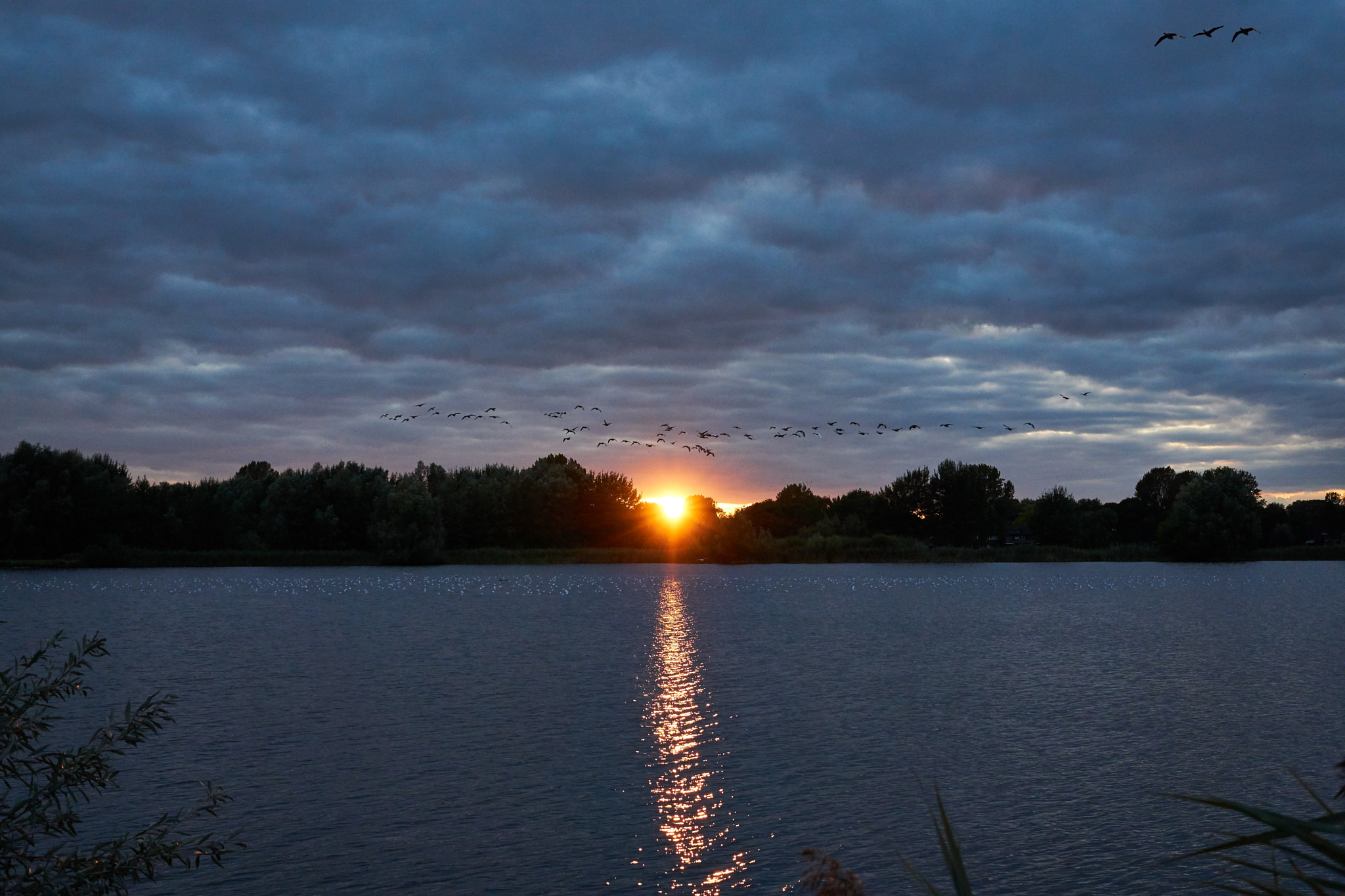 Sony a6000 + Sigma 30mm F2.8 EX DN sample photo. At the end of the day photography