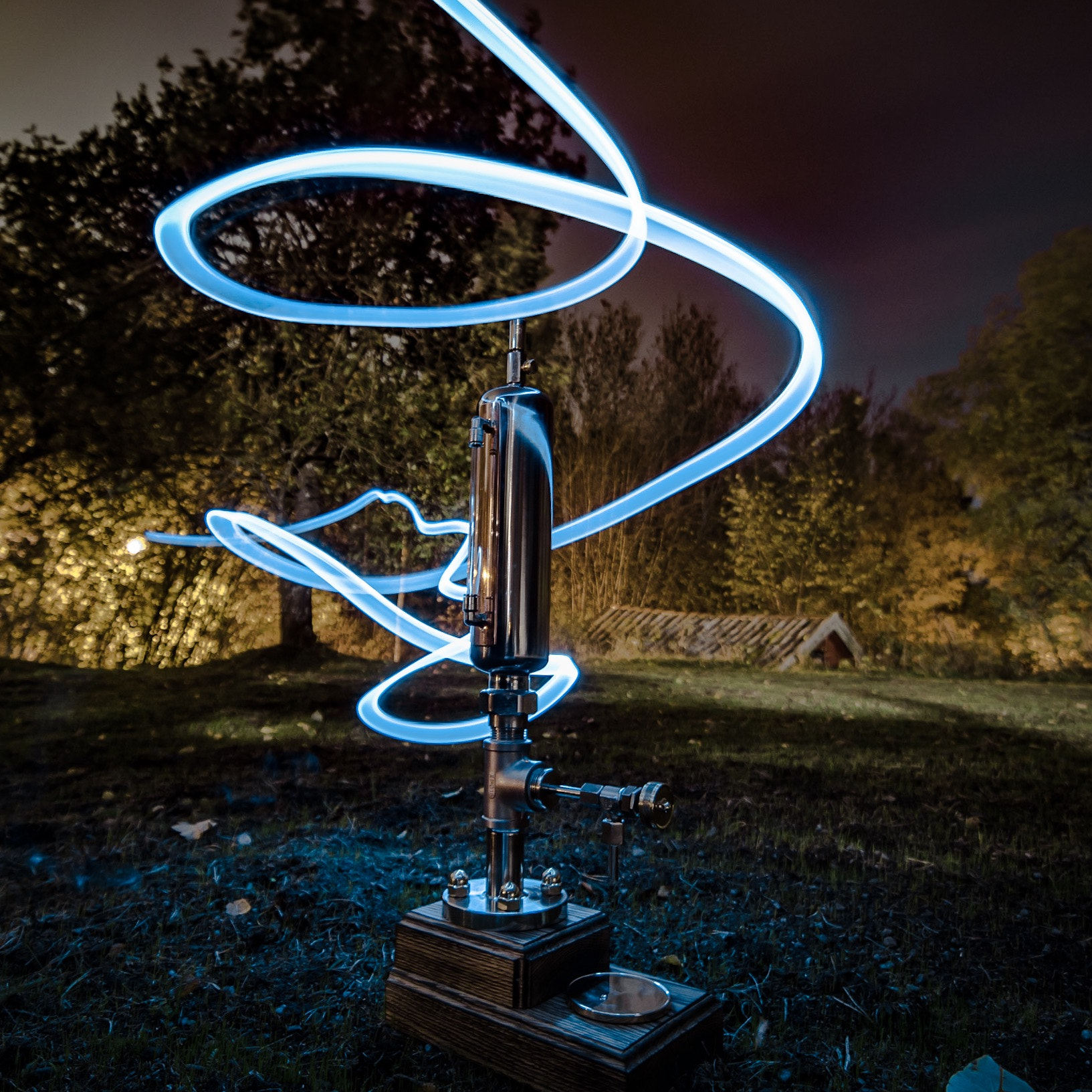 Tokina AT-X Pro 11-16mm F2.8 DX sample photo. Handmade whiskey-canister build by me and my friend jimmy.  photography