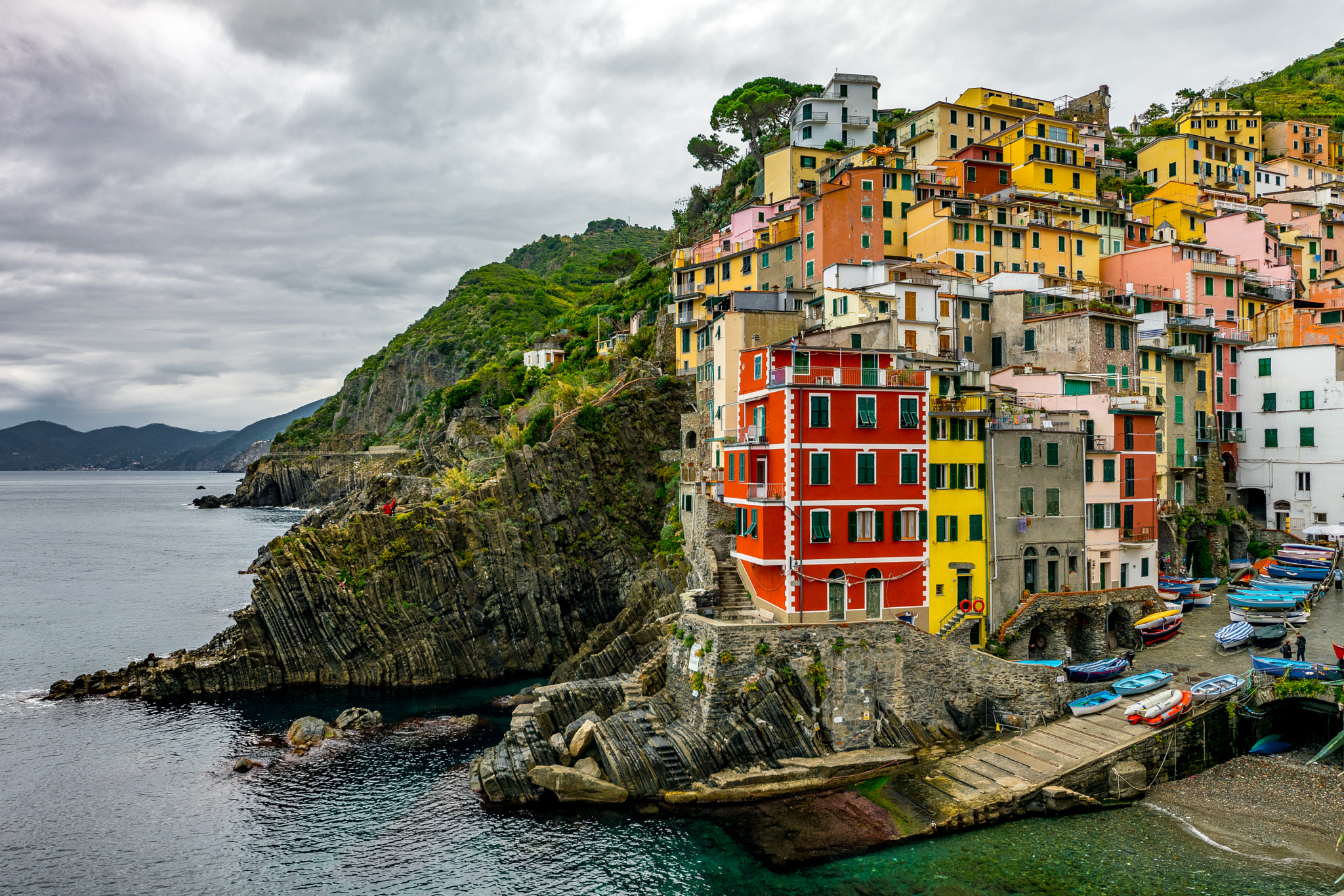 Sigma 8-16mm F4.5-5.6 DC HSM sample photo. Cinque terre photography
