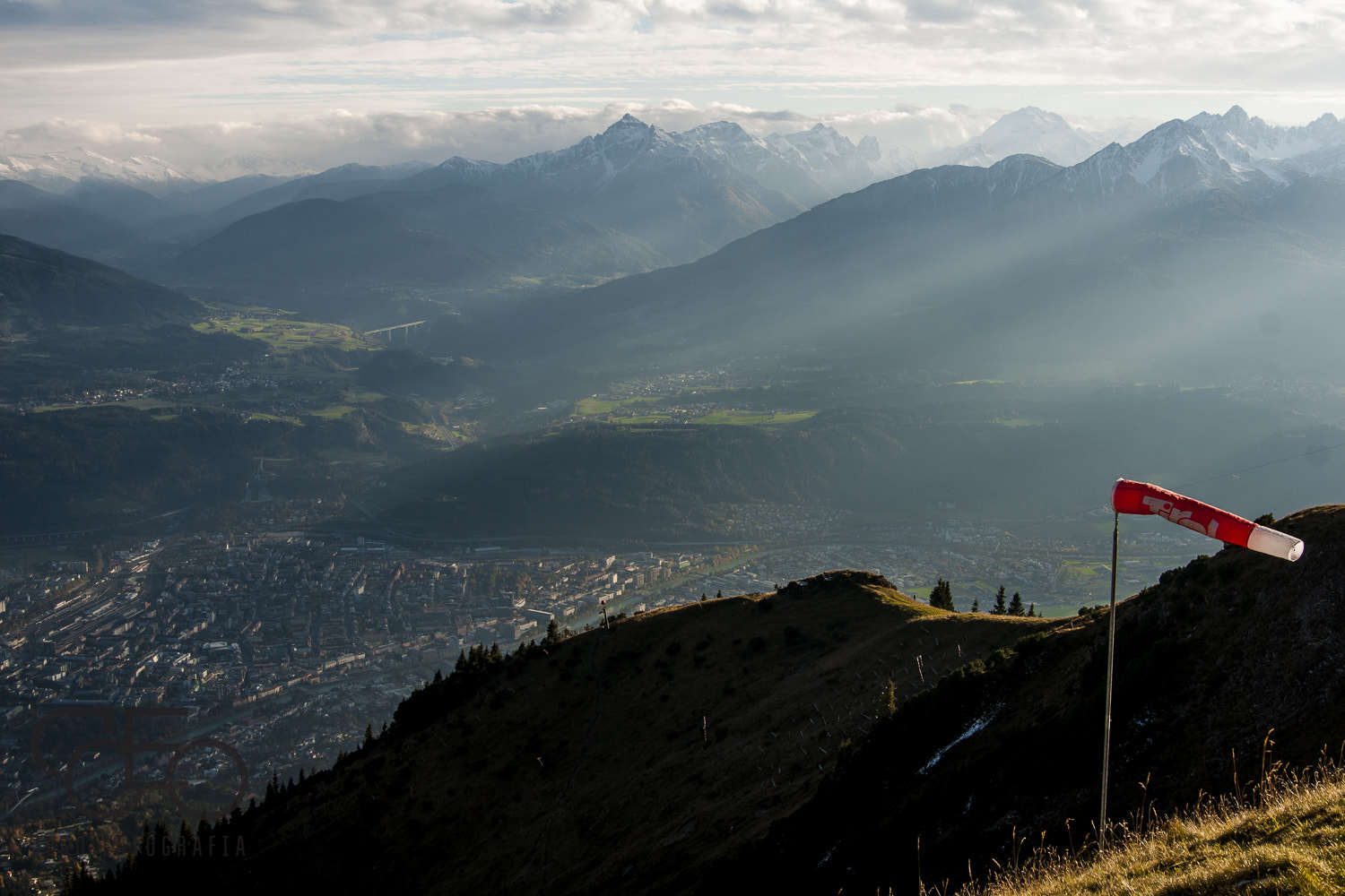 Sony Alpha DSLR-A700 + Sigma 17-70mm F2.8-4.5 (D) sample photo. Innsbruck photography