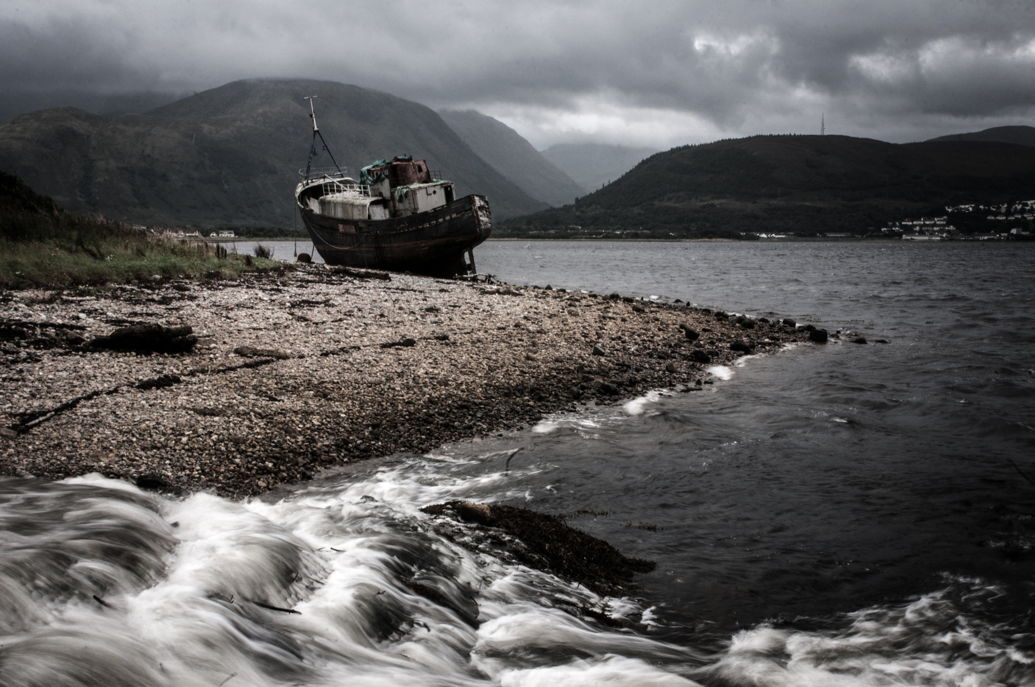 Nikon D300S sample photo. Aground photography