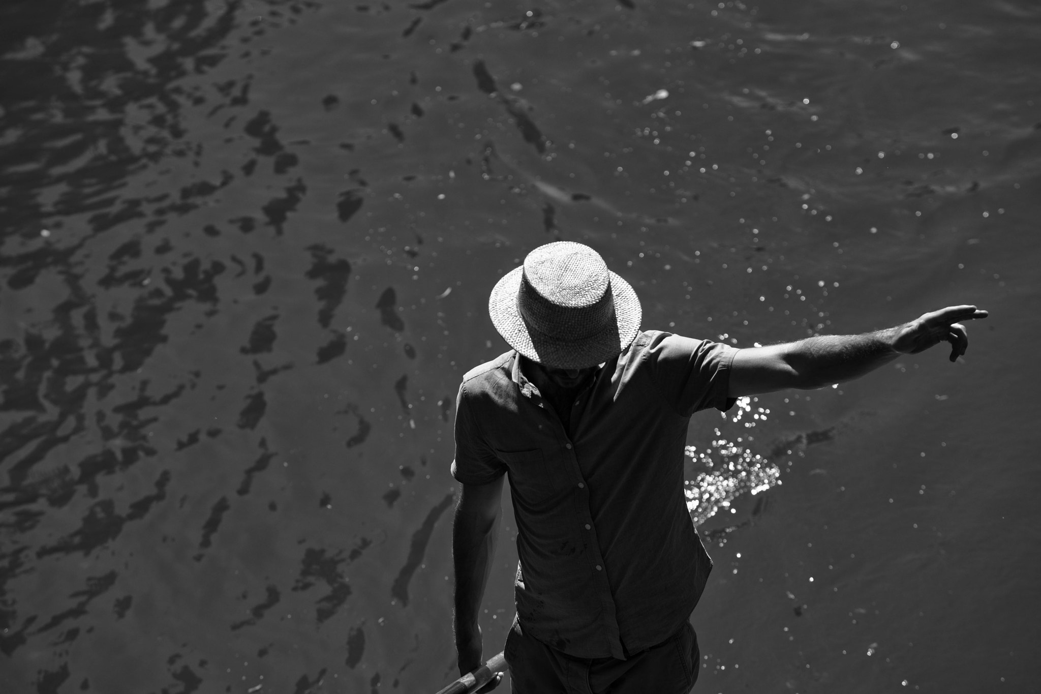 Nikon D7200 + Sigma 50-100mm F1.8 DC HSM Art sample photo. Punting in cambridge photography