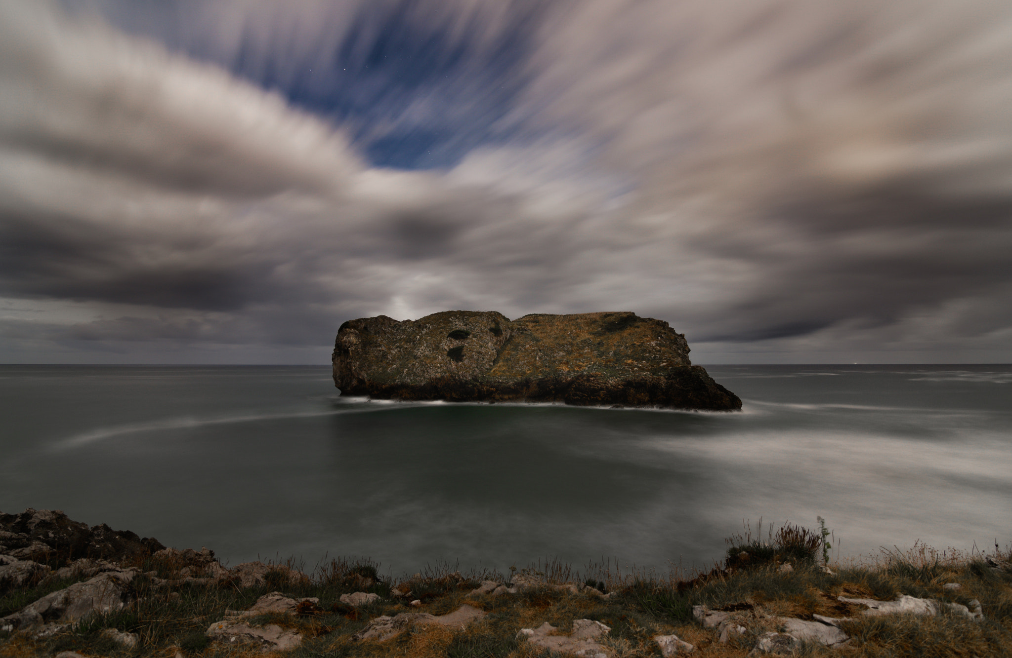Tokina AT-X 16-28mm F2.8 Pro FX sample photo. Islote photography